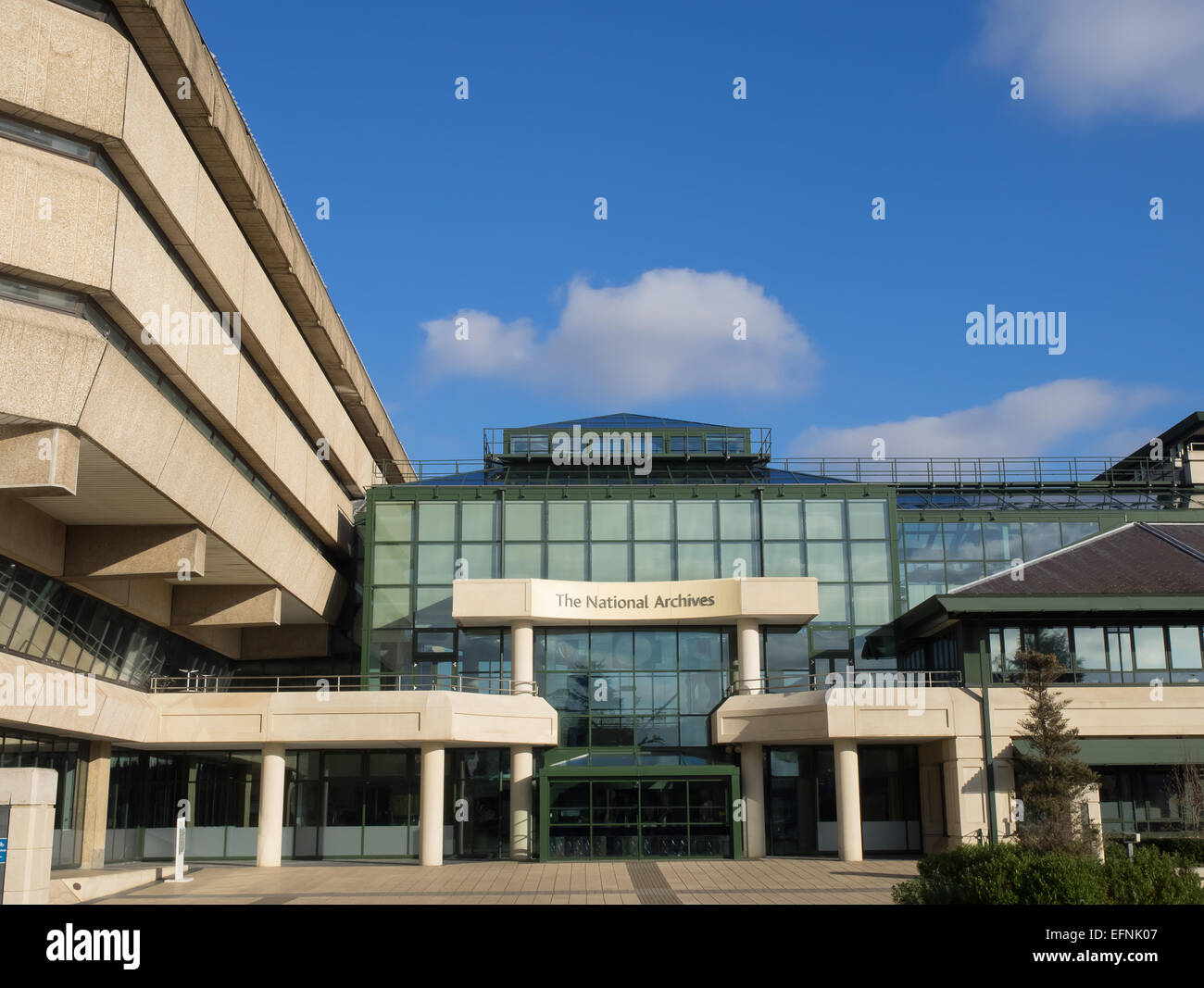 National archives kew hi-res stock photography and images - Alamy