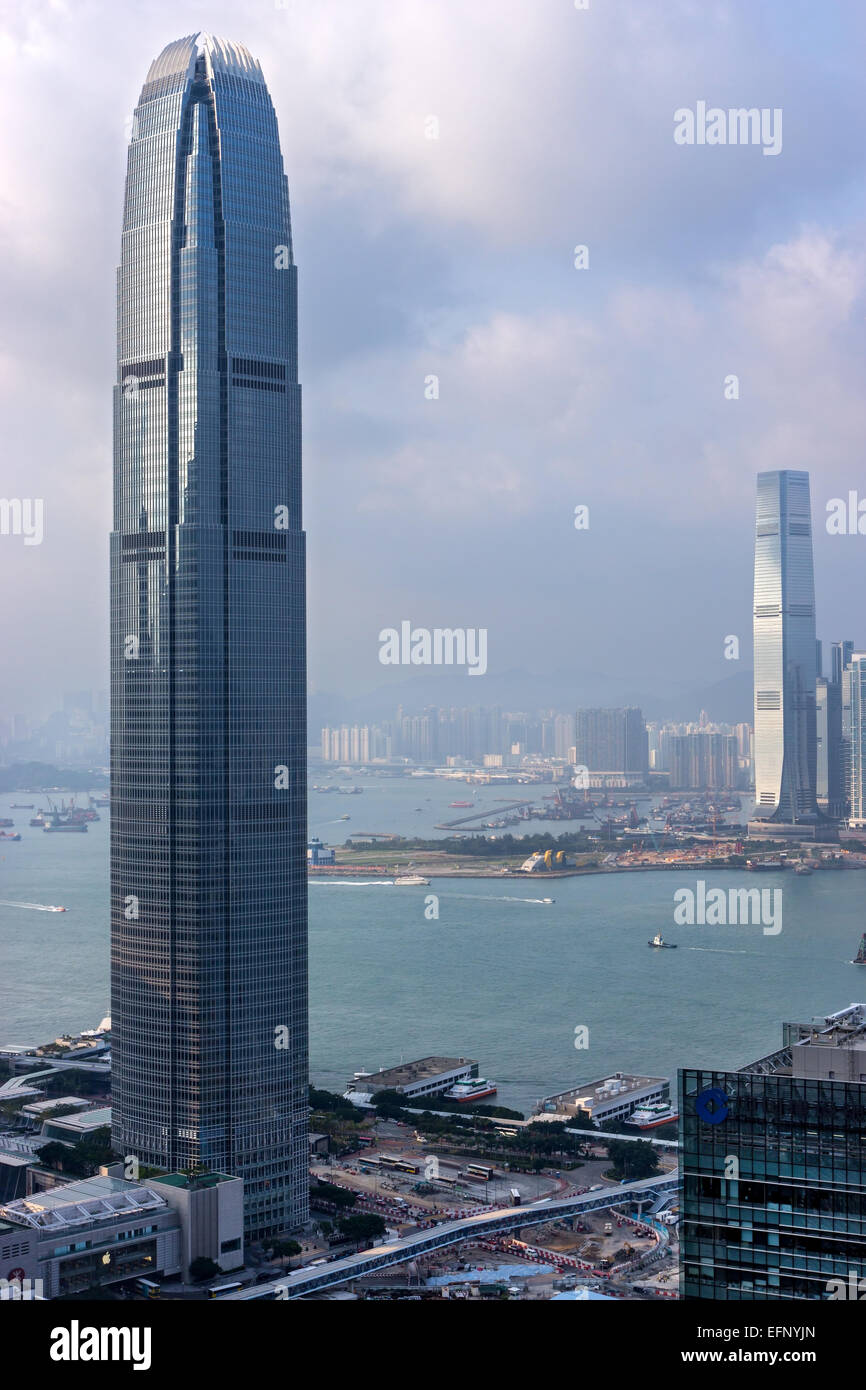 Hong kong skyscraper hi-res stock photography and images - Alamy