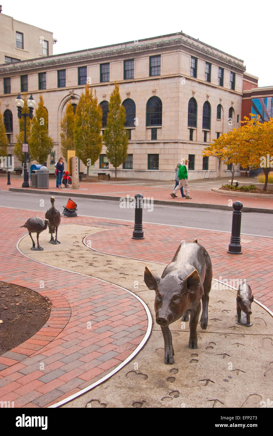 Sculptures of Pig & Piglet and 2 Turkeys on Urban Trail at Pack Square in downtown Asheville, North Carolina. Stock Photo