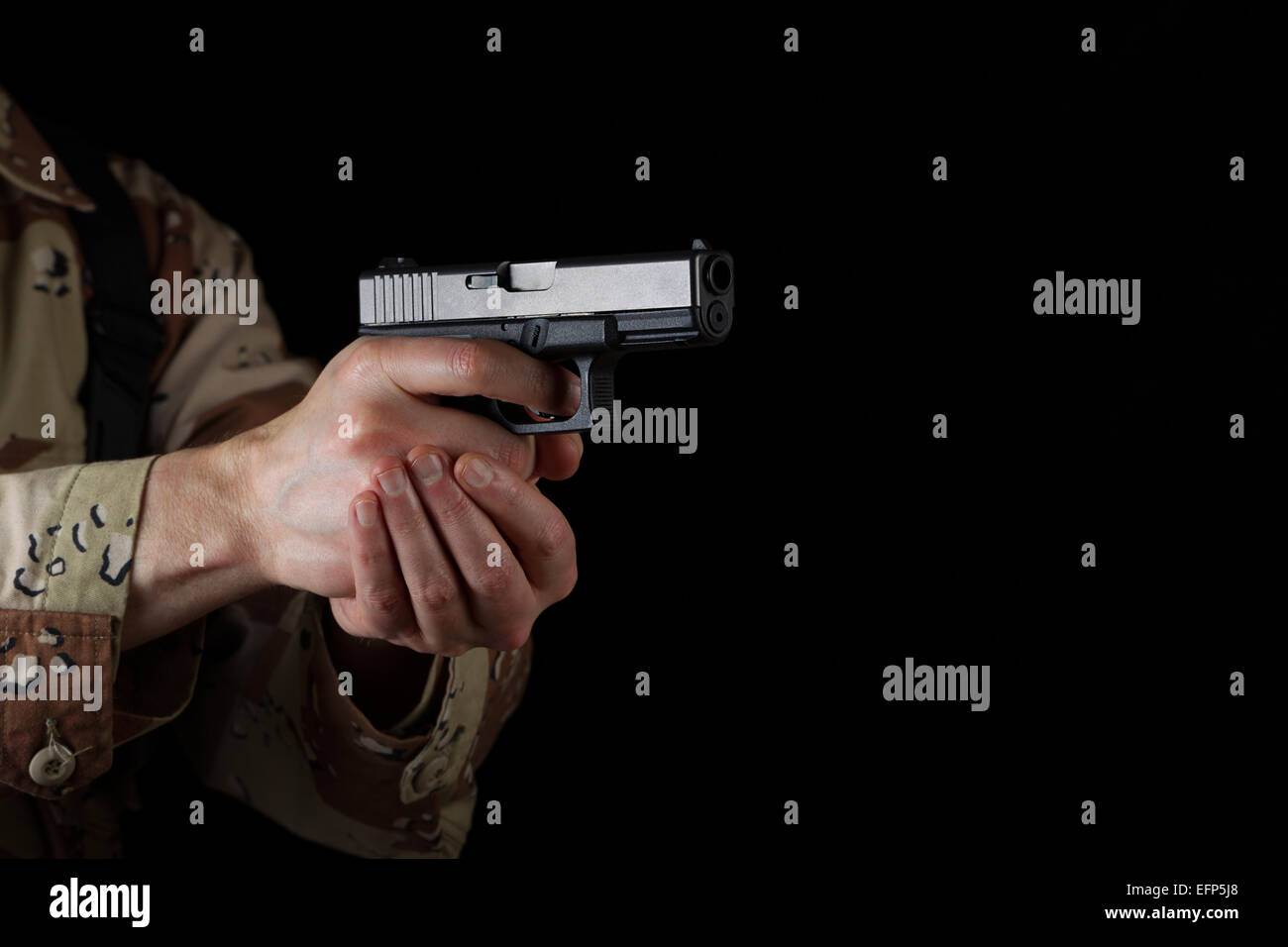 Pistol pointing hires stock photography and images Alamy