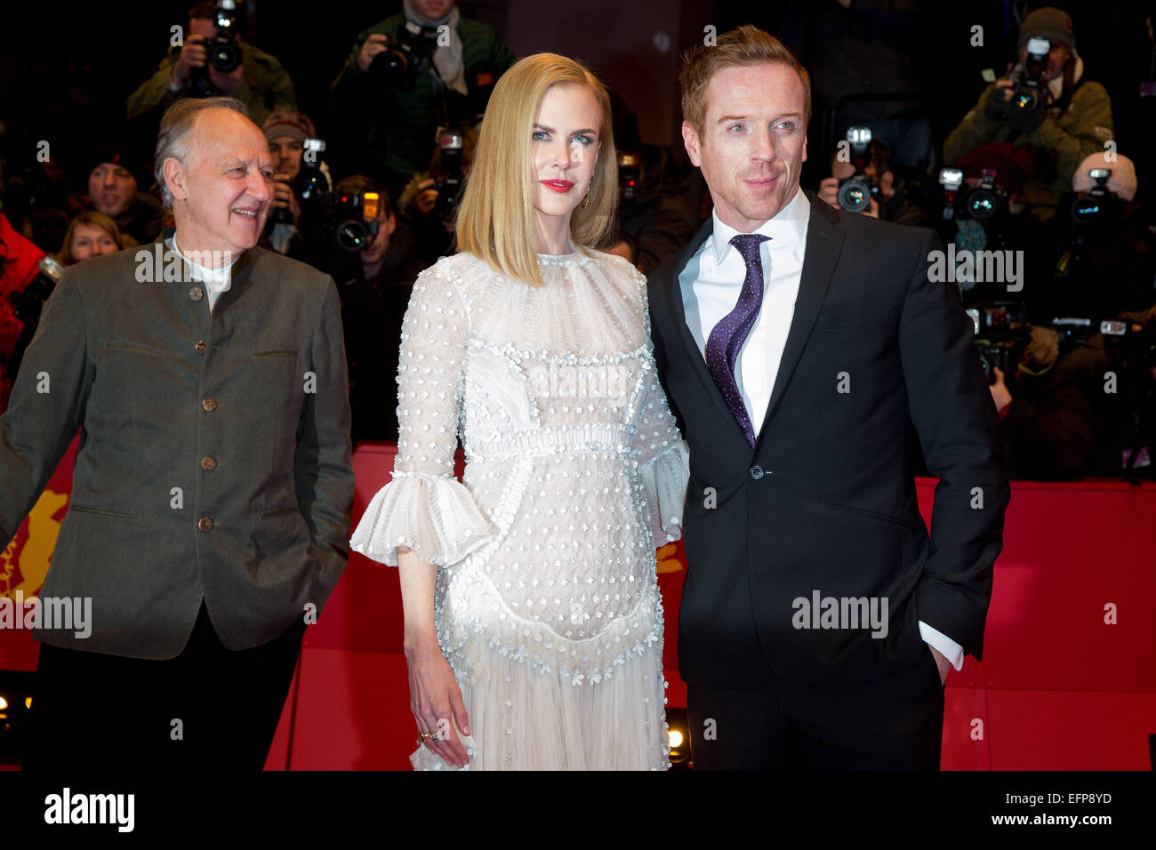 Director Werner Herzog (L-R), Australian actress Nicole Kidman and British actor Damian Lewis attend the premiere of the movie 'Queen Of The Desert' during the 65th International Berlin Film Festival, Berlinale, in Berlin, Germany, on 06 February 2015. Photo: Hubert Boesl/dpa /dpa - NO WIRE SERVICE - Stock Photo