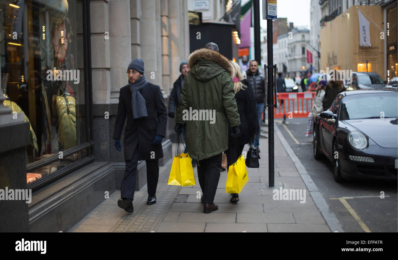 484 fotos de stock e banco de imagens de Fur Lined Hood - Getty Images