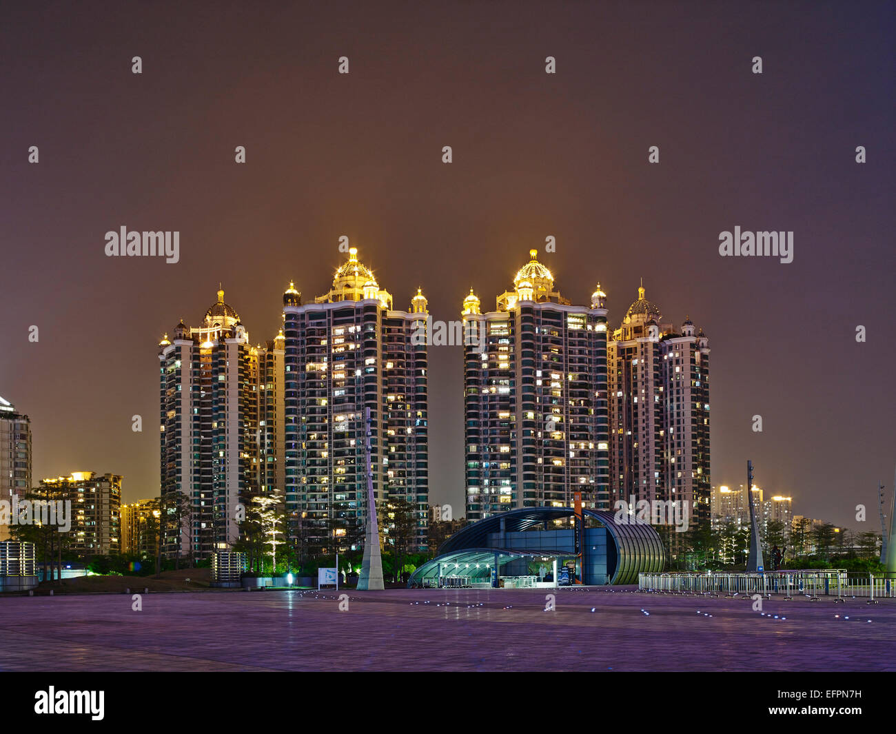 Luxury apartments guangzhou china hires stock photography and images