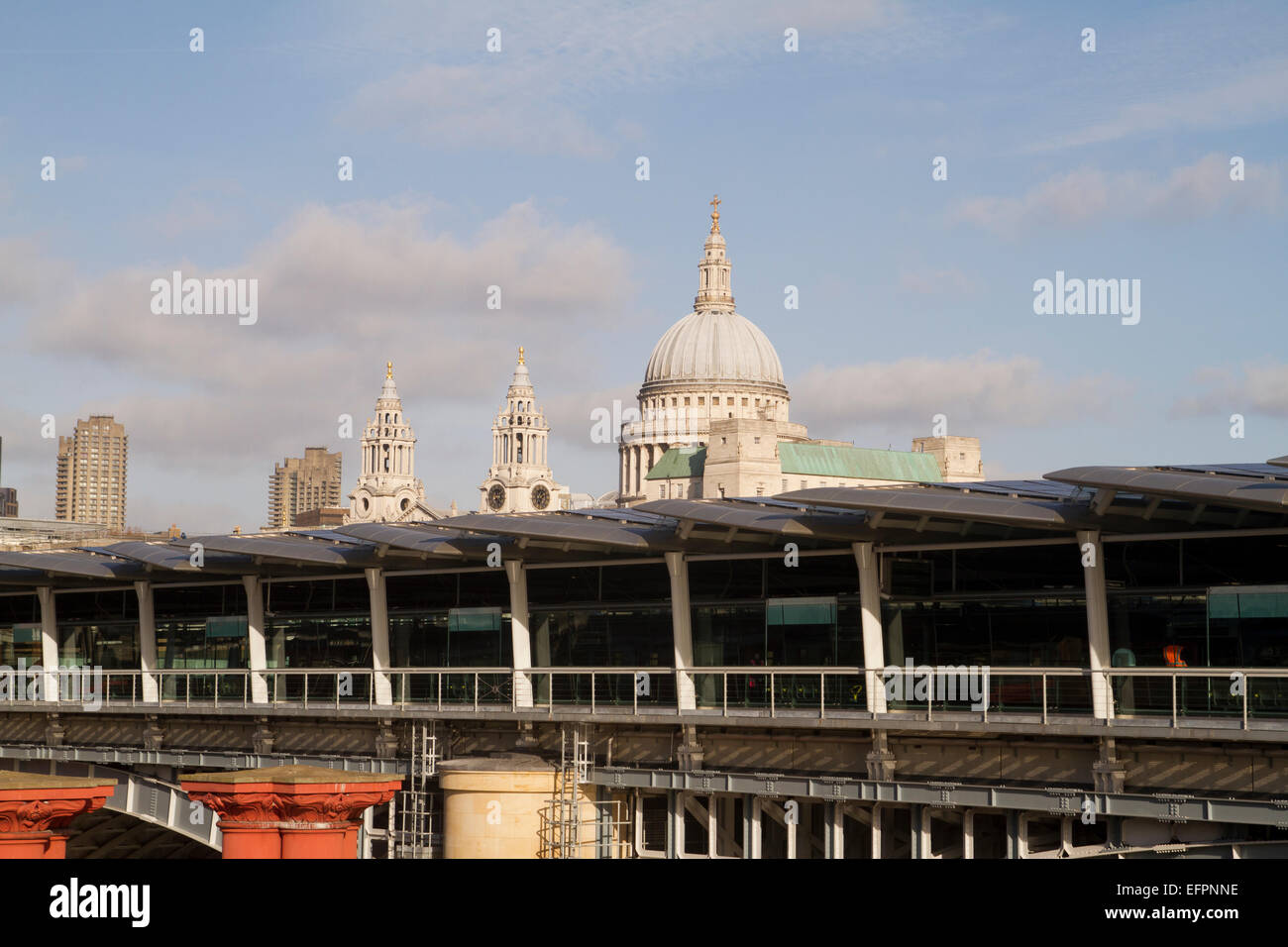 new Blackfriars railway bridge and station with St Paul's Cathedral in the background Stock Photo