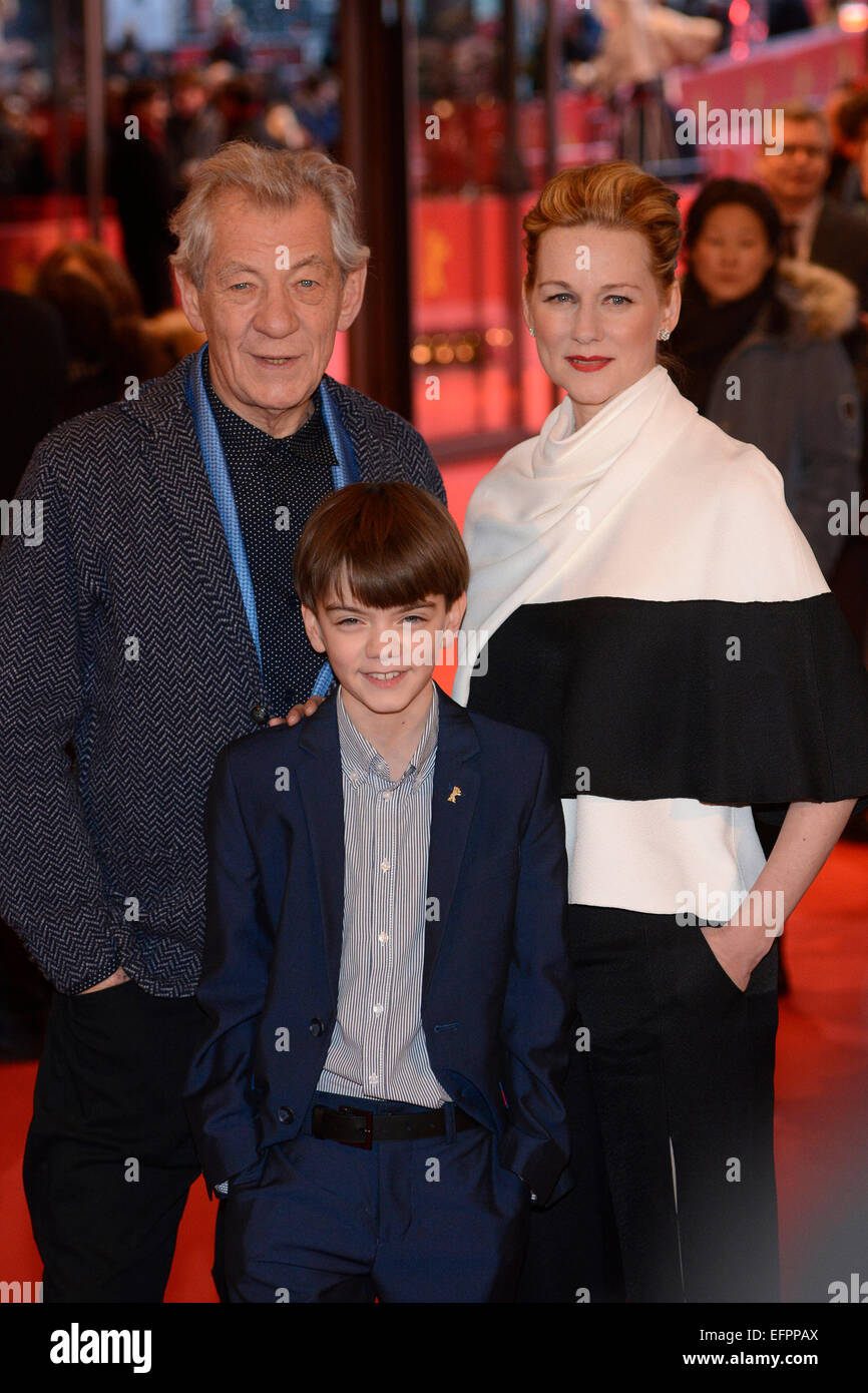 Milo Linney Ian McKellen, Milo Parker and Laura Linney attending the 'Mr. Holmes ...