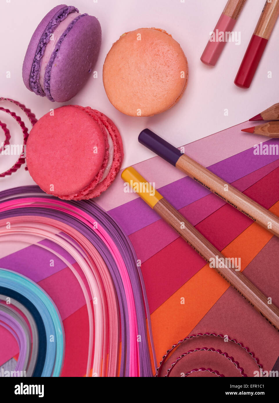 Note materials hi-res stock photography and images - Alamy