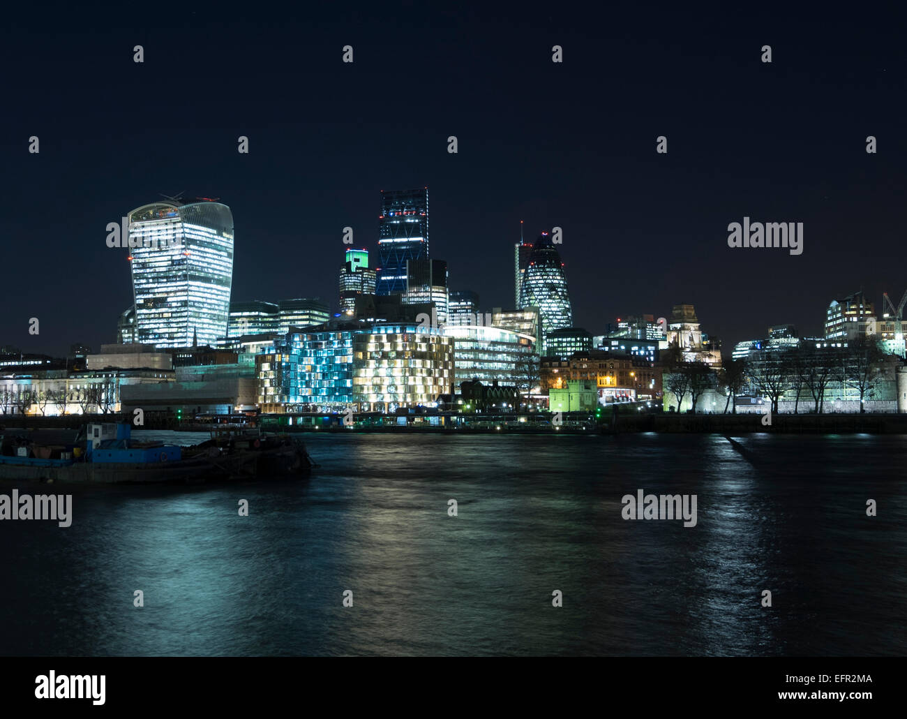 City of london skyline night hi-res stock photography and images - Alamy