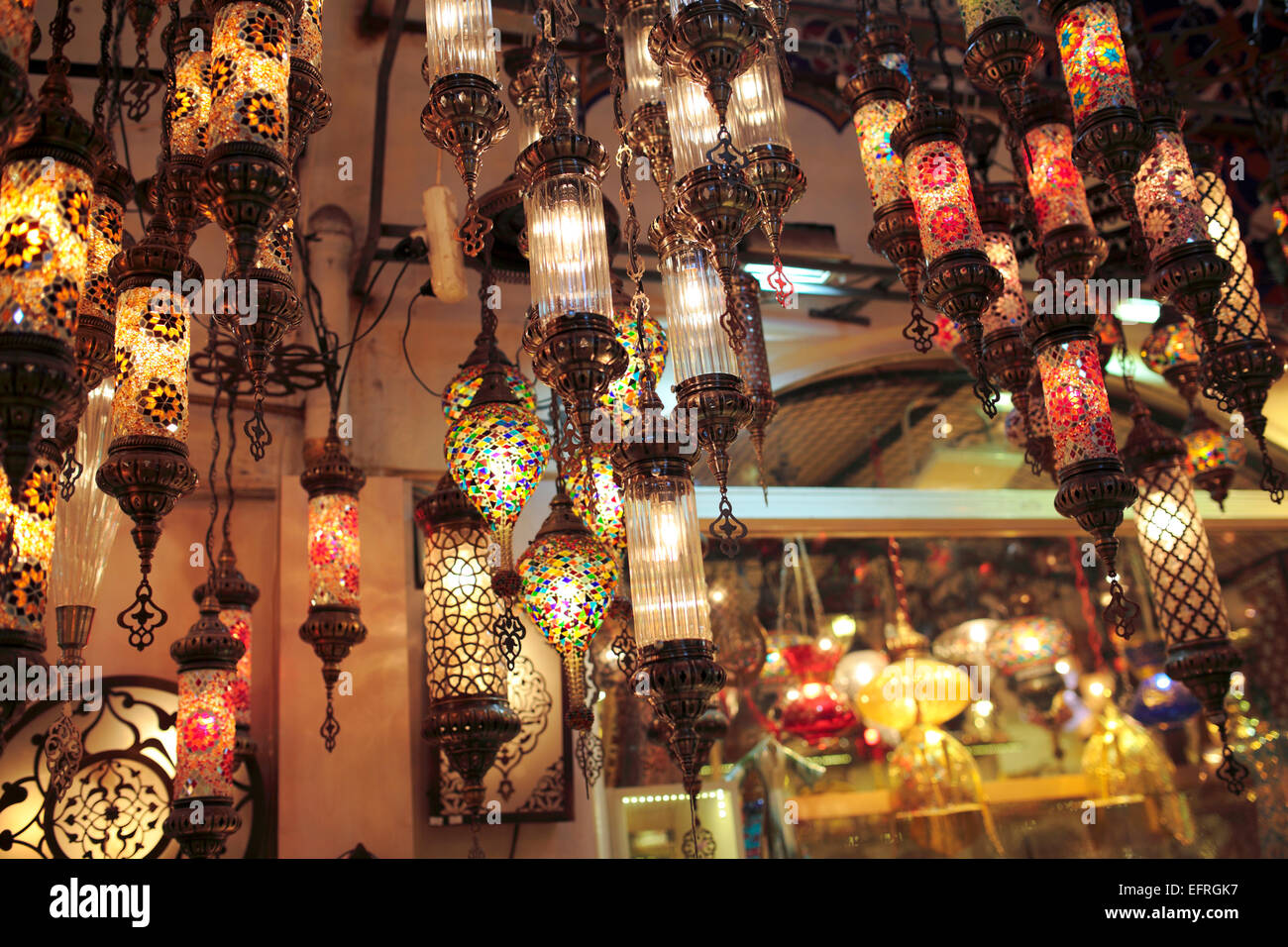 Turkish traditional lanterns hi-res stock photography and images - Alamy