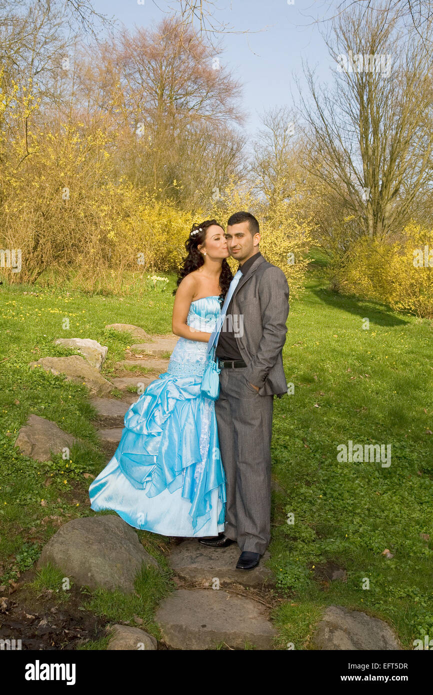 couple ethnic wear