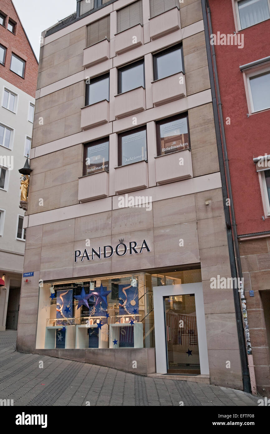Pandora store in Nuremburg Germany Stock Photo - Alamy