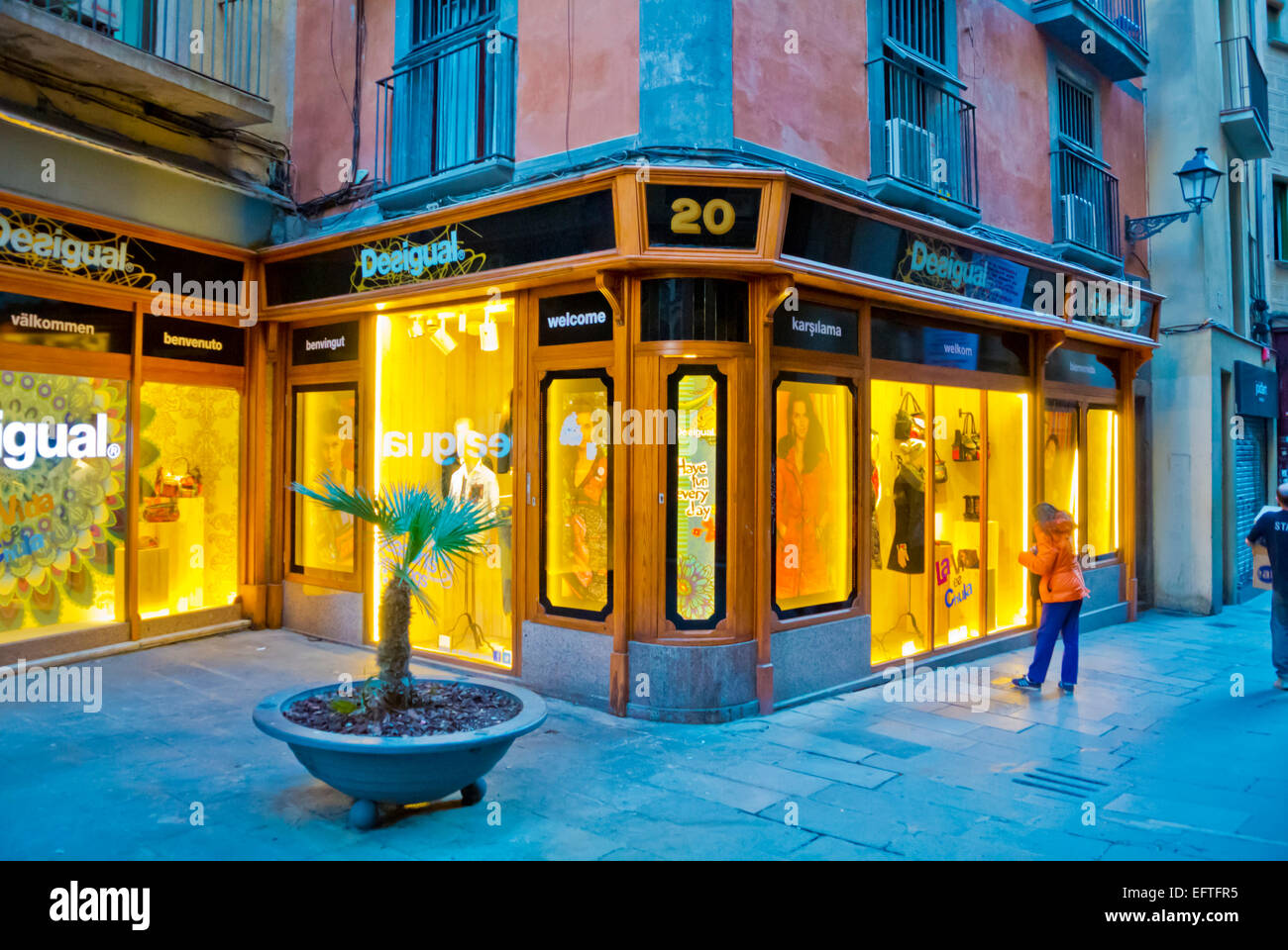 Desigual fashion clothing shop, Barri Gotic, Barcelona, Spain Stock Photo