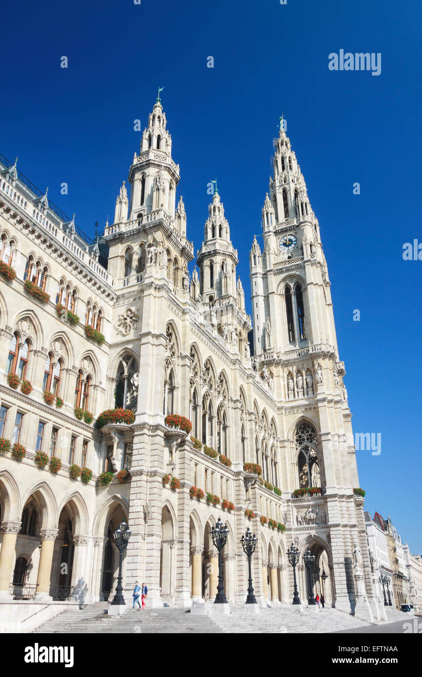 City hall vienna hi-res stock photography and images - Alamy