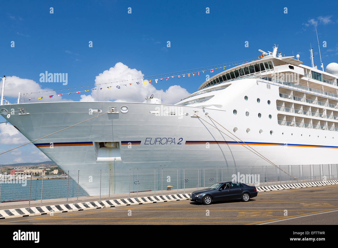 Cruise ship port transfer pick up. Civitavecchia Italy Stock Photo - Alamy