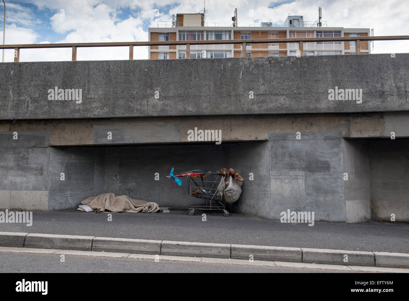 Homeless under bridge hires stock photography and images Alamy