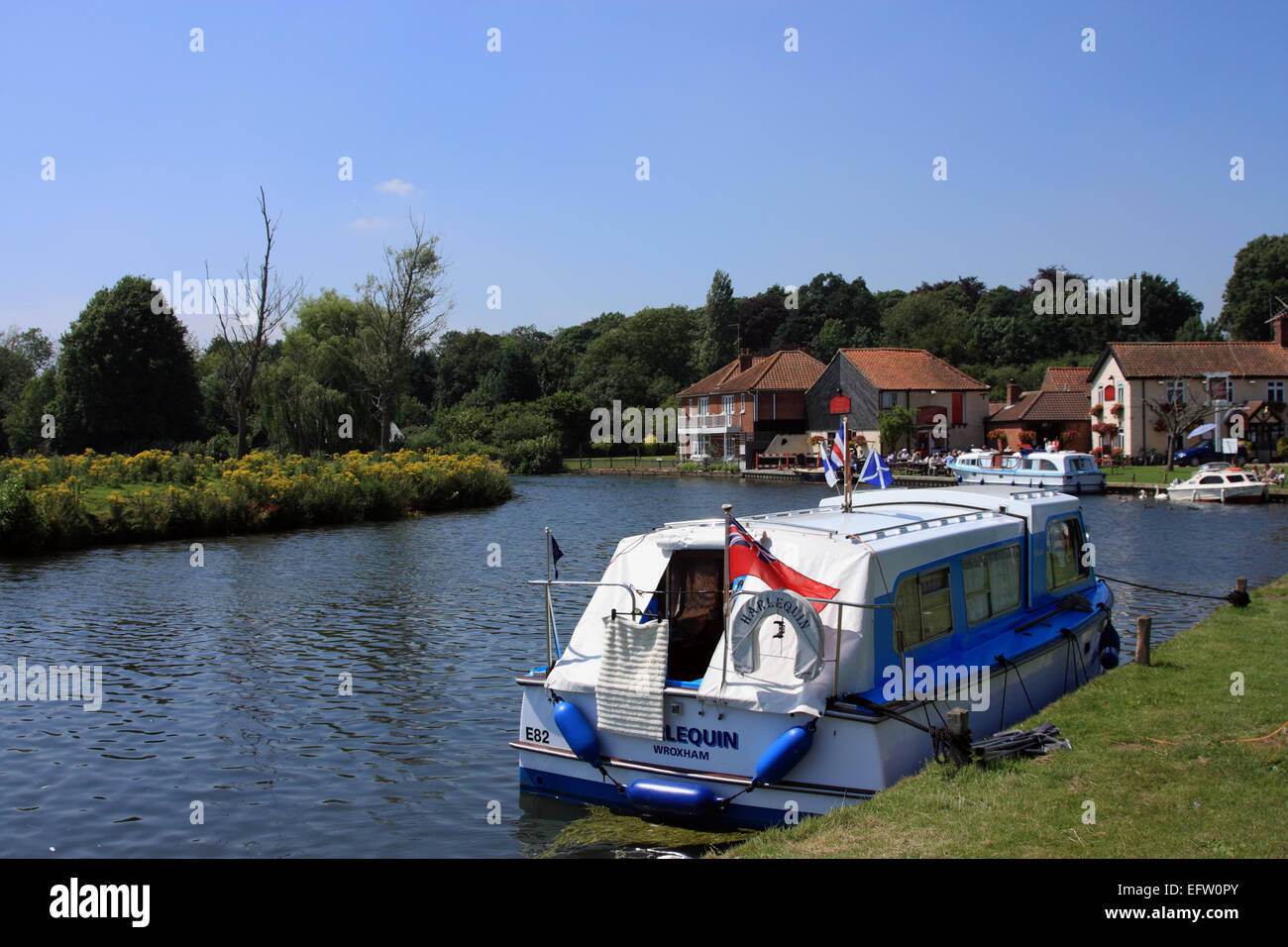 The River Bure At Coltishall On A Clear Summer's Day   Norfolk   Uk 