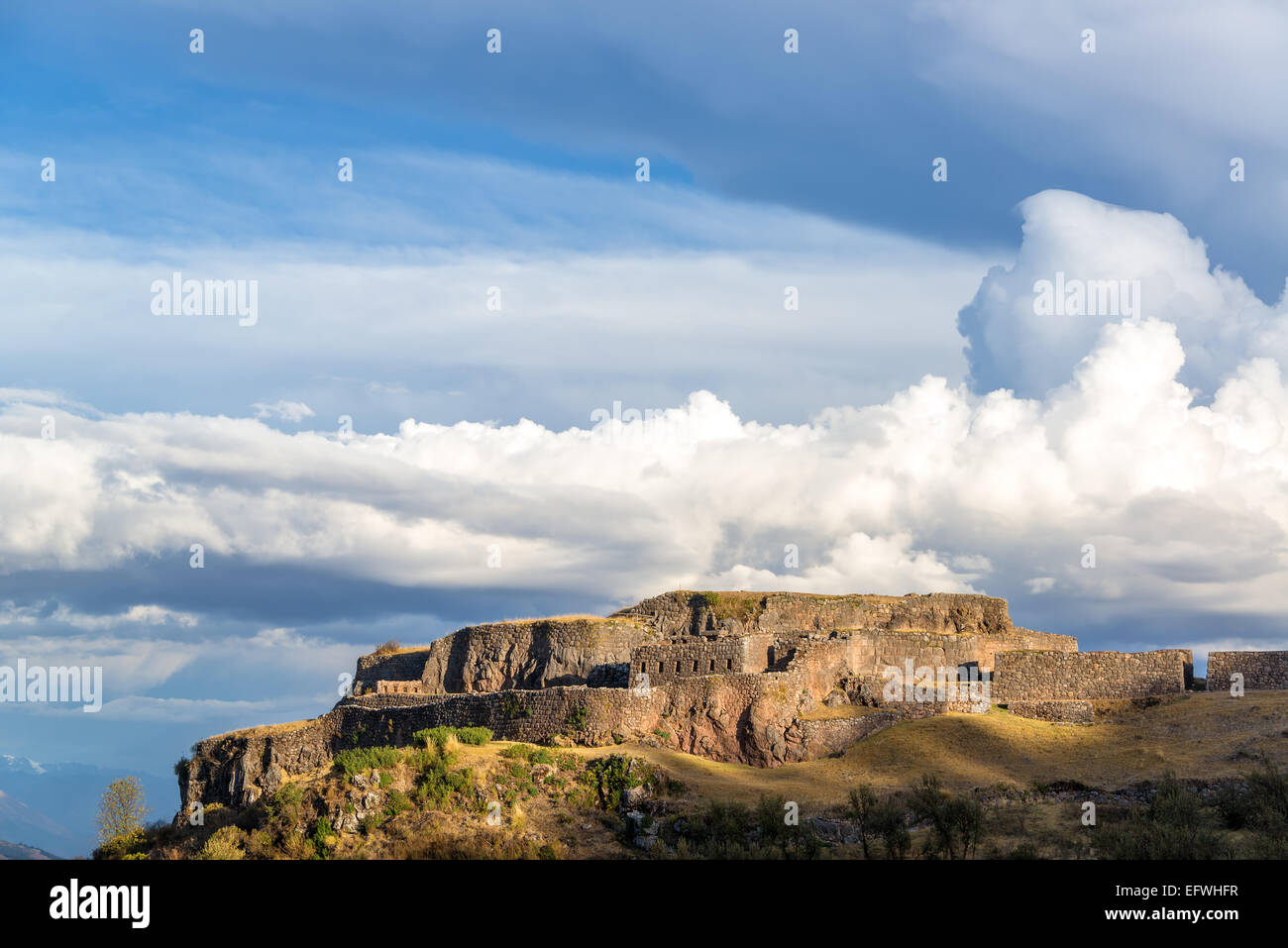 Ruins of the Inca fortress of Puka Pukara outside of Cusco, Peru Stock Photo