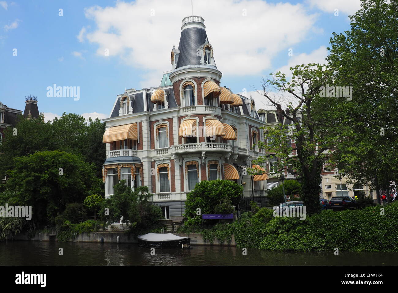 A stately house in Amsterdam, Netherlands Stock Photo Alamy