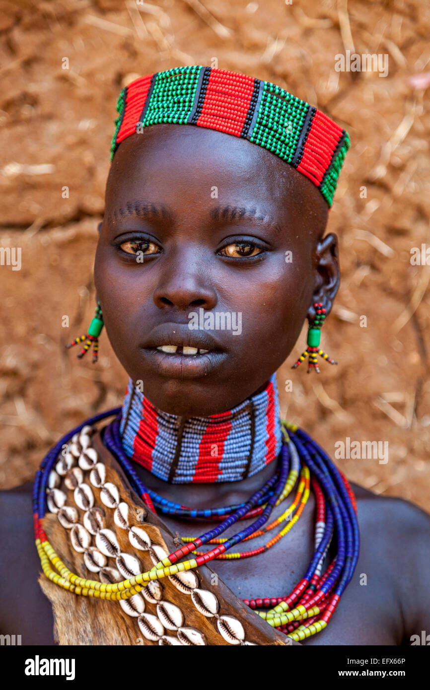 A Portrait Of A Young Woman From The Hamer Tribe, The Monday Market ...