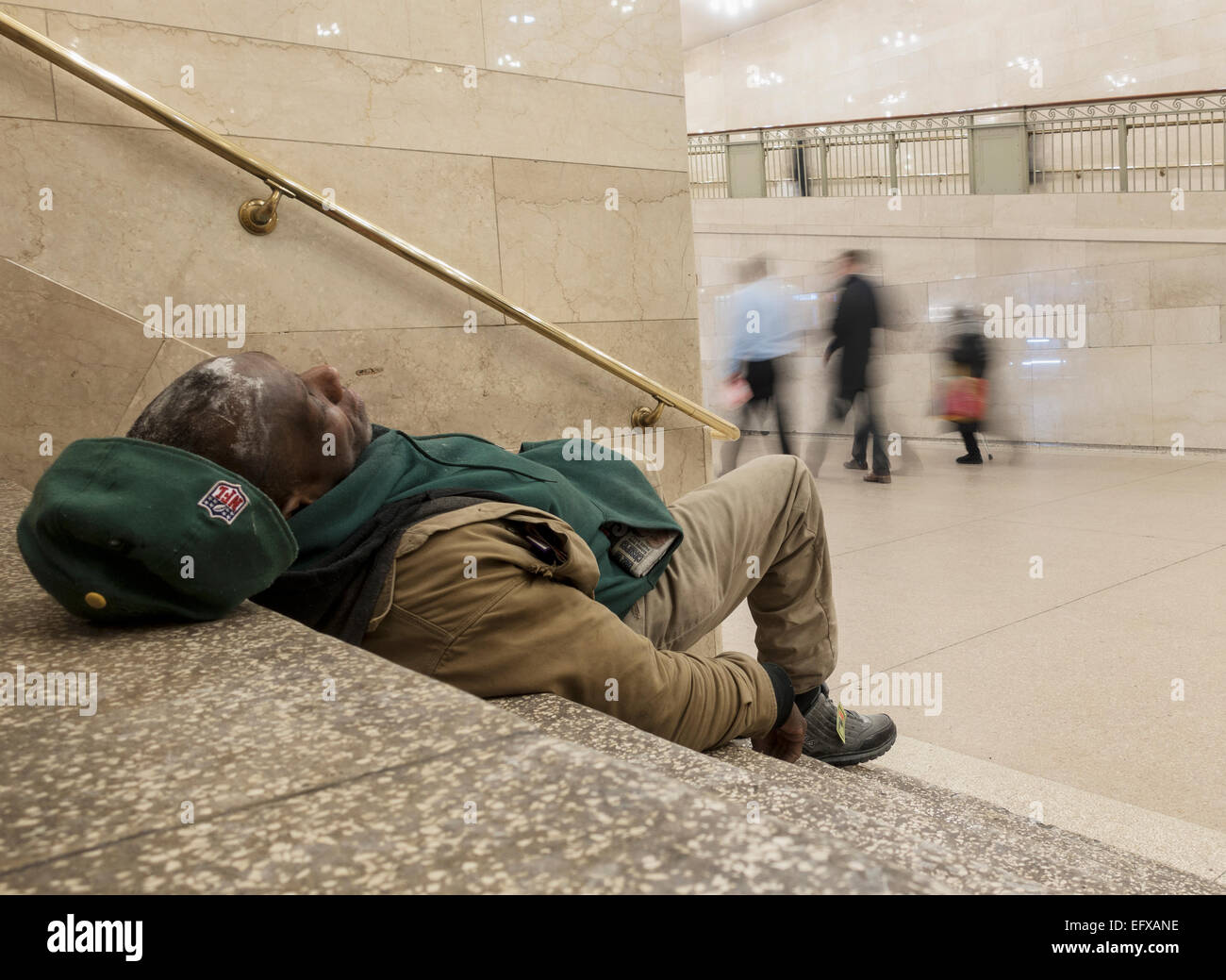 Homeless people in new york hi-res stock photography and images - Alamy