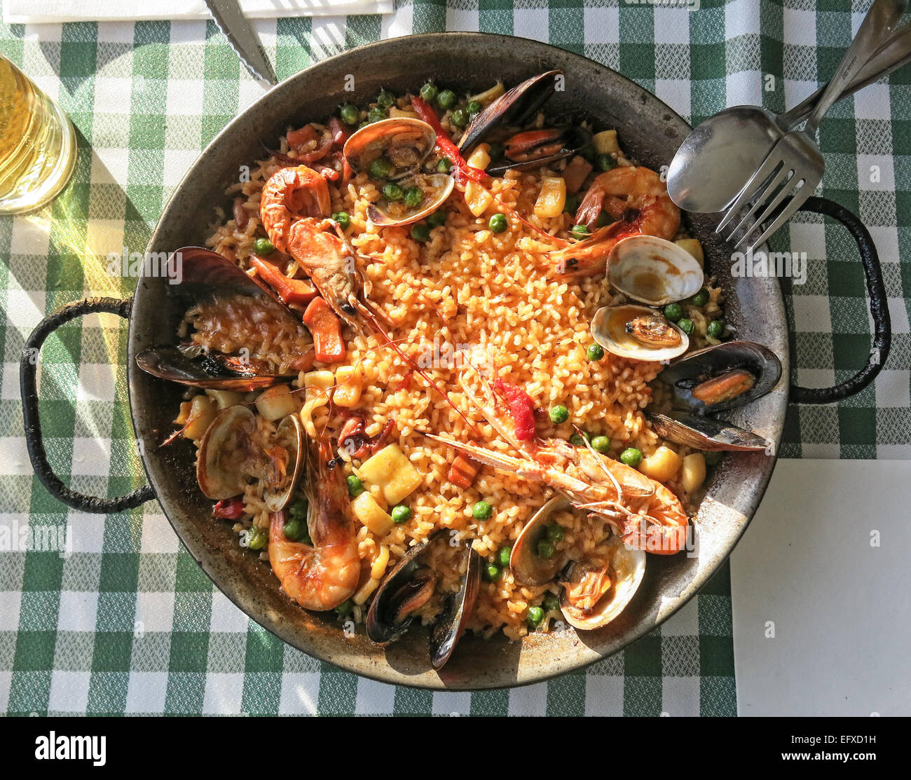 Typical spanish seafood paella in traditional pan Stock Photo Alamy