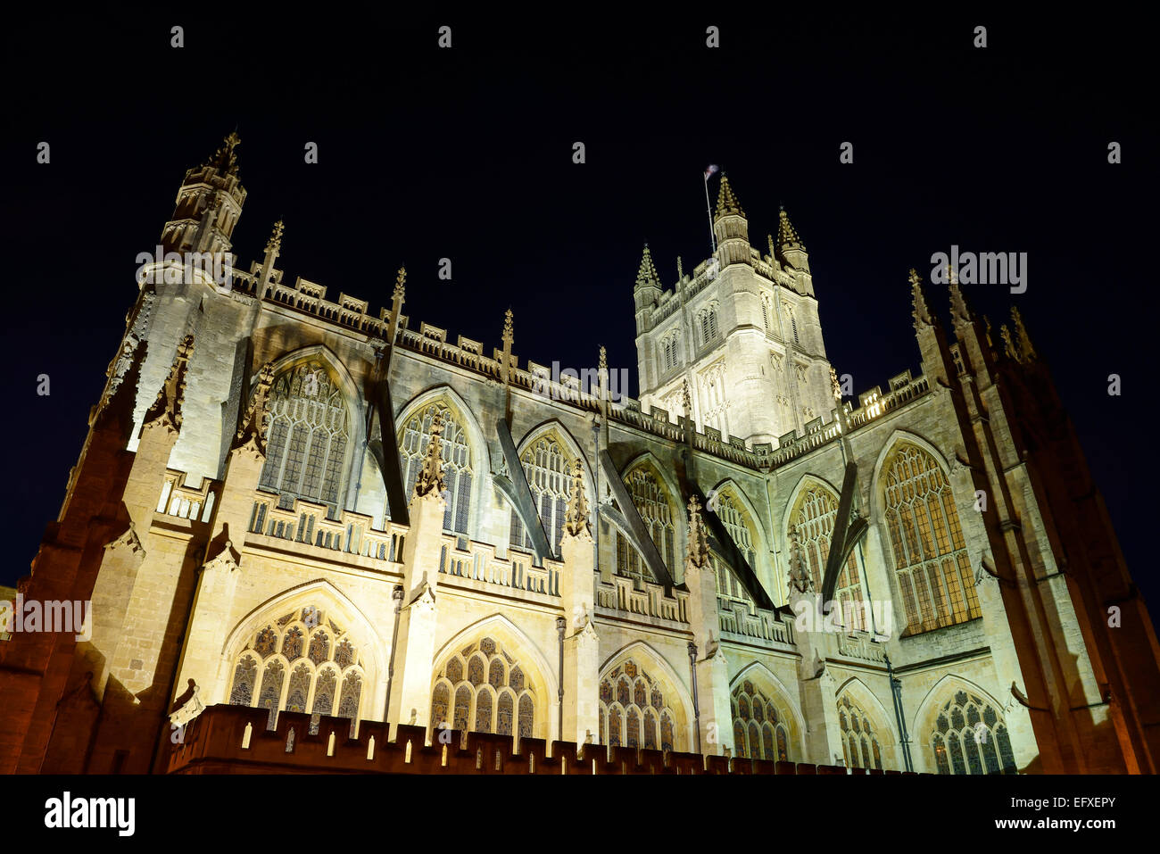 Bath abbey lit at night hi-res stock photography and images - Alamy