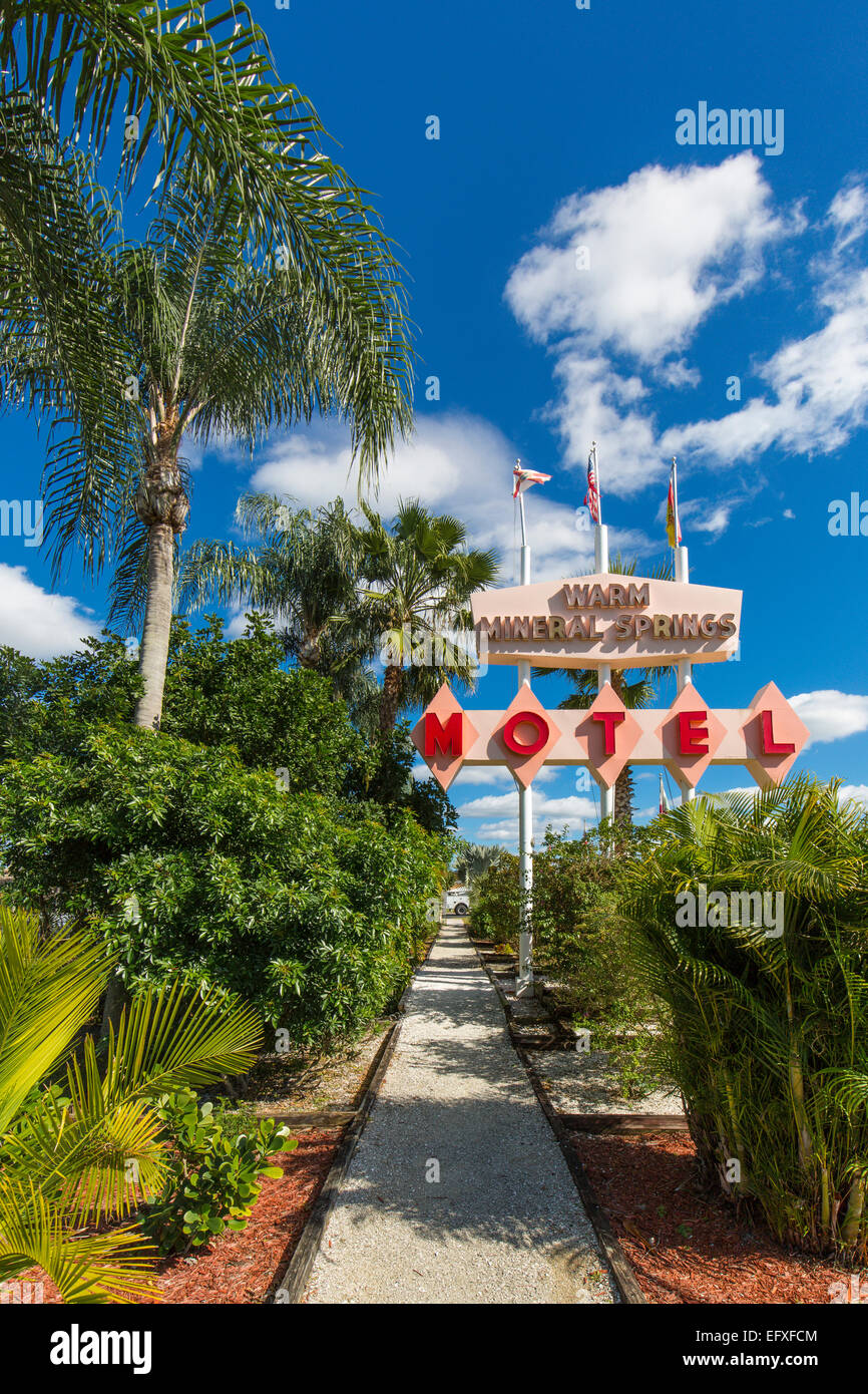 Sign at  Warm Mineral Springs Motel in North Port Florida was designed by architect Victor A. Lundy Stock Photo