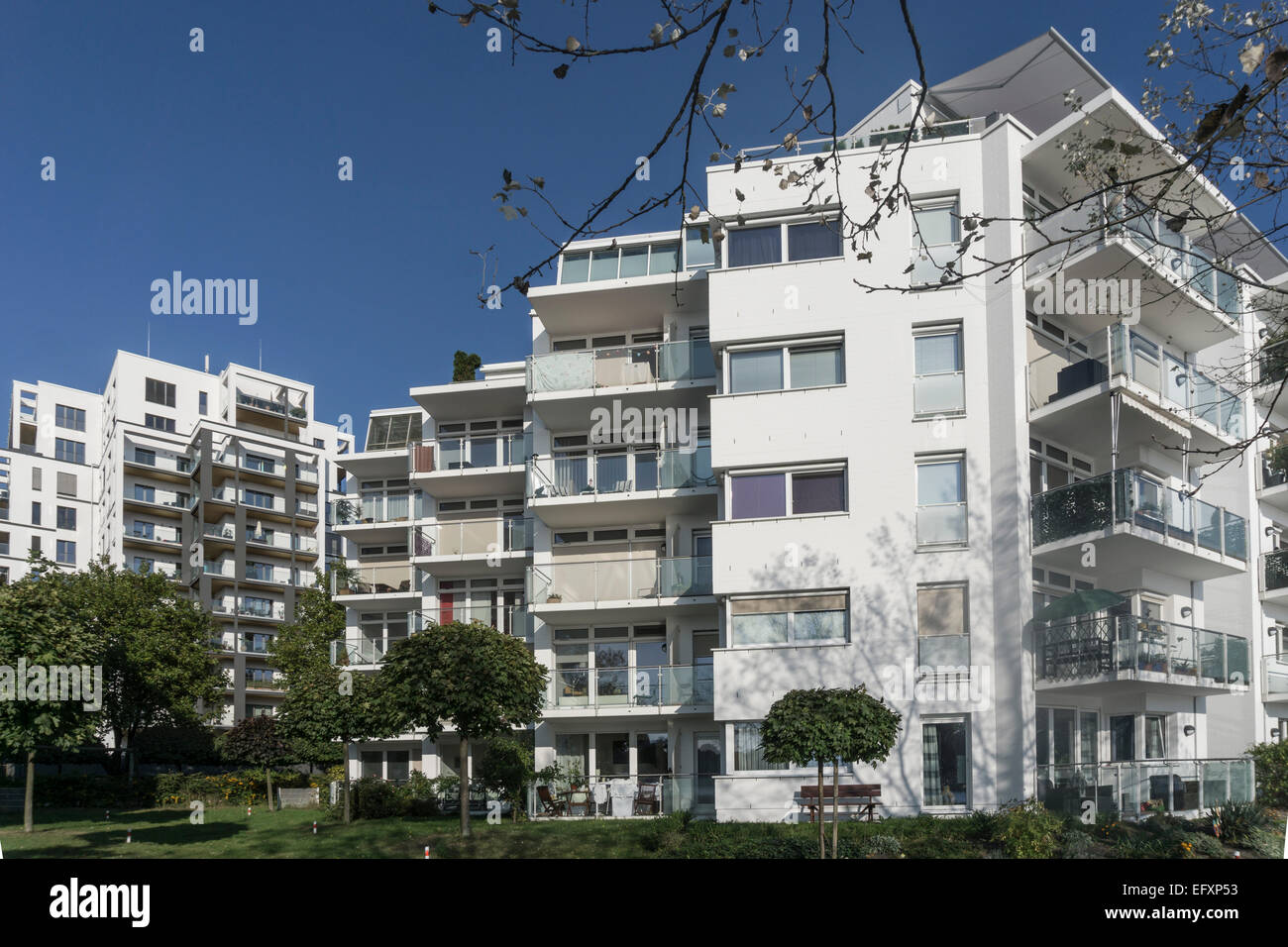 Real cities hires stock photography and images Alamy