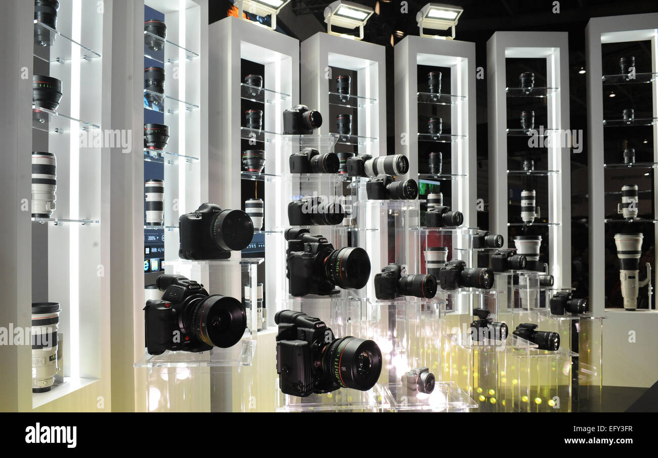 Tokyo, Japan. 12th Feb, 2015. Canon products are seen at the CP  Camera and Photo Imaging Show in Yokohama, Japan, Feb. 12, 2015. The four-day exhibition was opened on Feb. 12. Credit:  Stringer/Xinhua/Alamy Live News Stock Photo