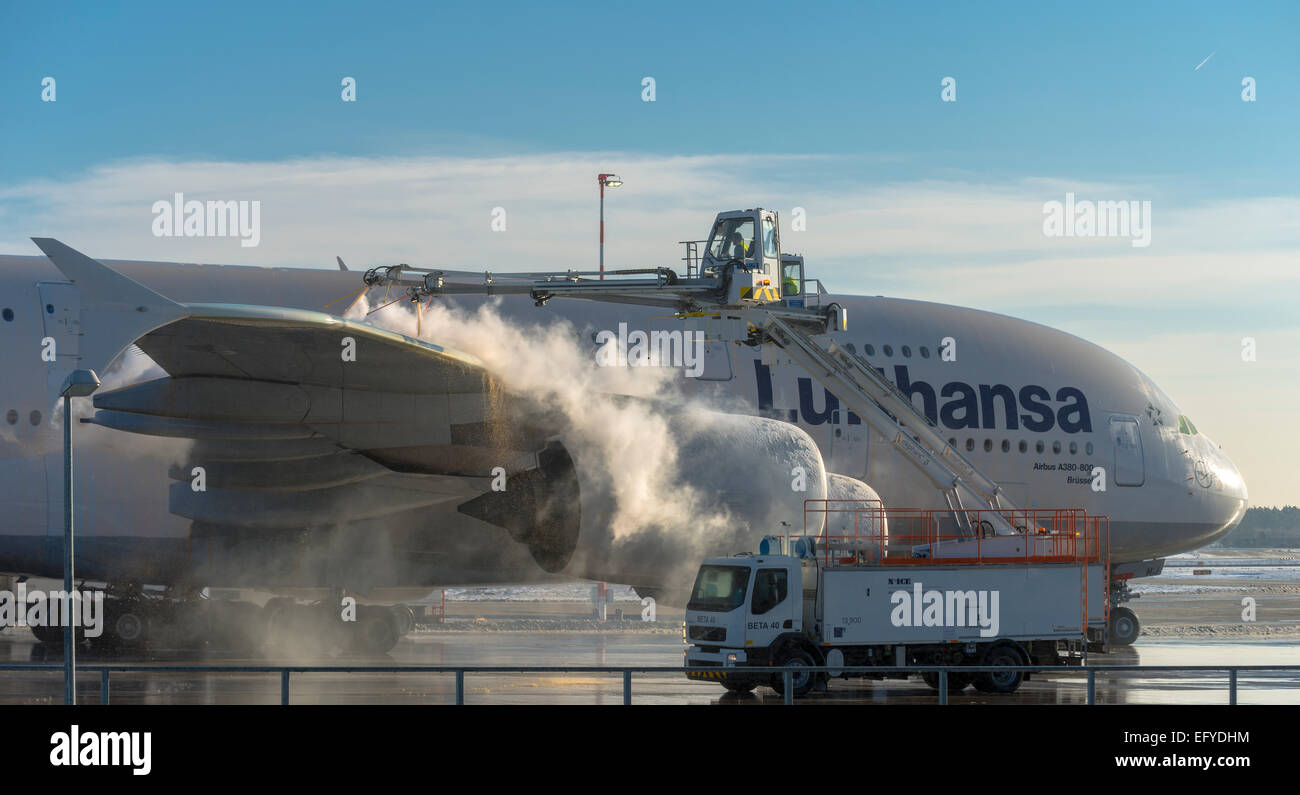 Lufthansa Airbus A380-841 during deicing at Frankfurt Airport, Frankfurt am Main, Hesse, Germany Stock Photo