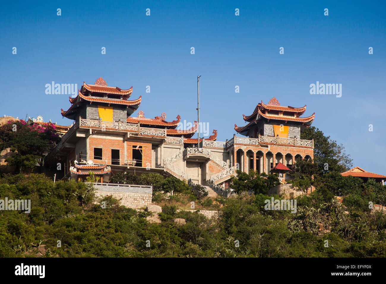 Image Anh Lâm image beautiful - Truc lam pagoda hi-res stock photography and images - Alamy
