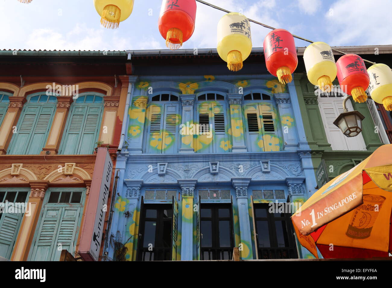 Singapore windows hi-res stock photography and images - Alamy