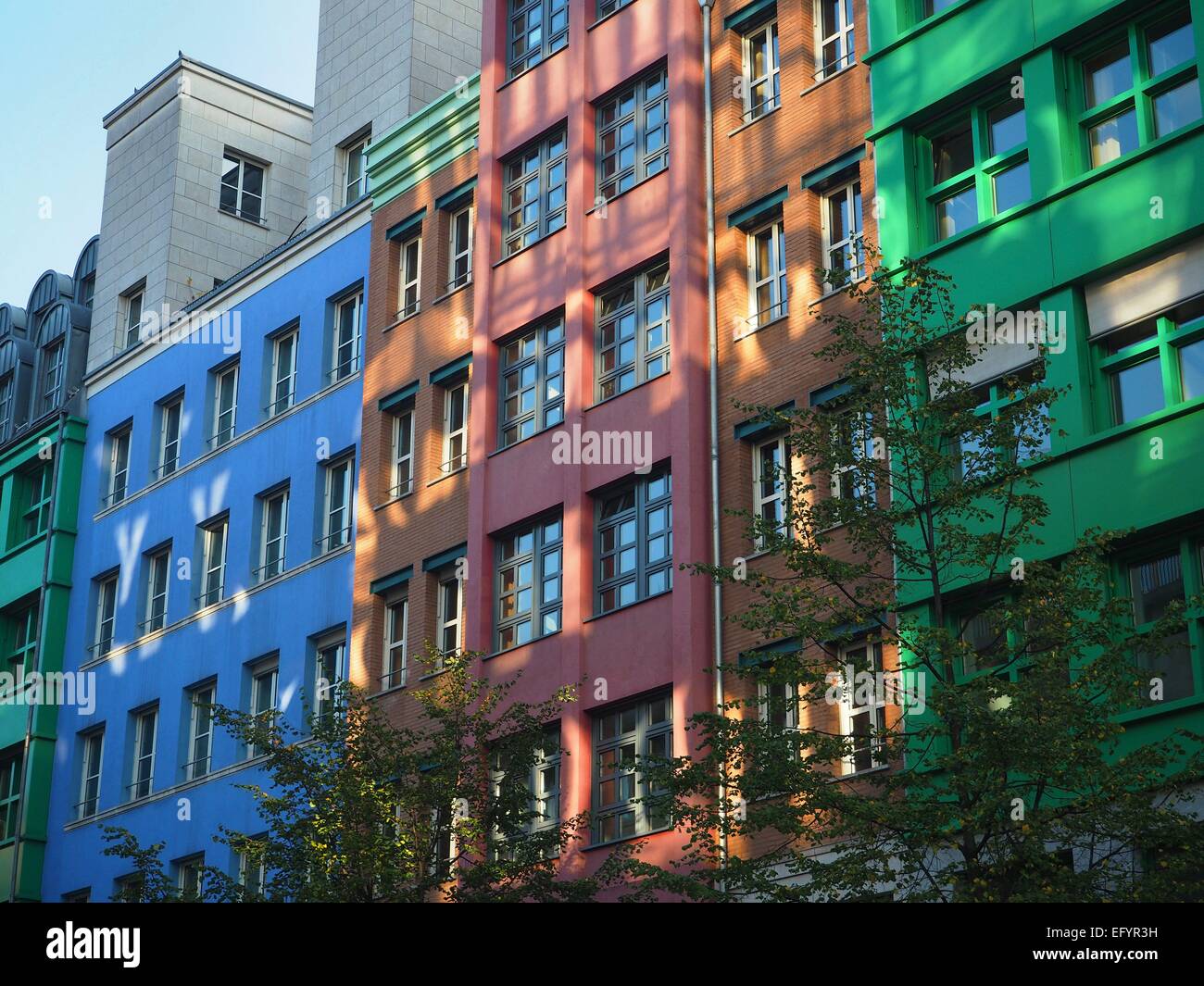 Moderne fassaden hi-res stock photography and images - Alamy