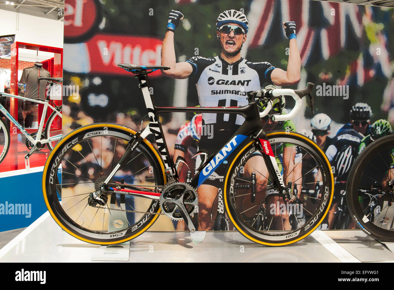 Performance test bike hi-res stock photography and images - Alamy