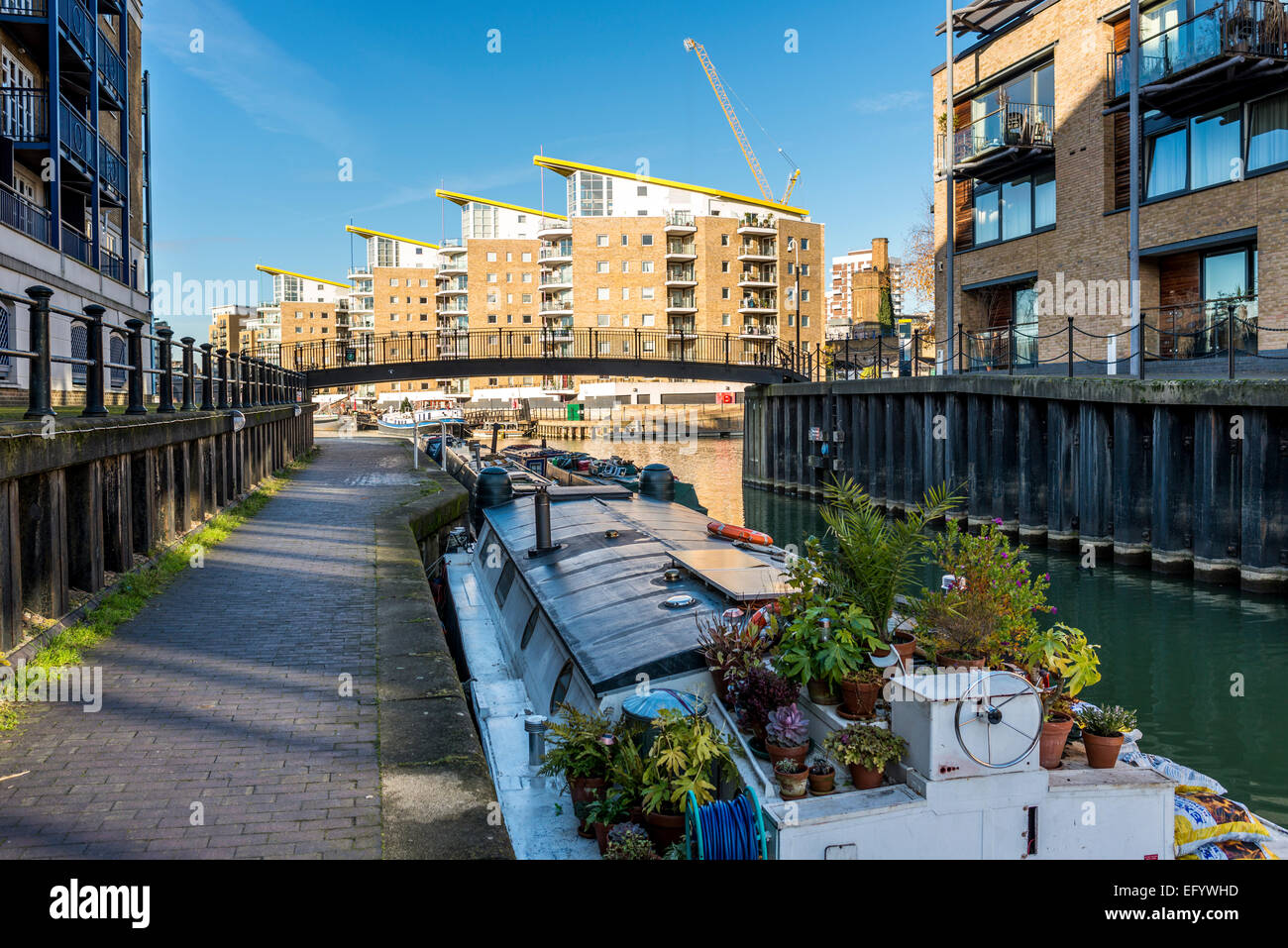 The Limehouse Basin in East London is a Docklands marina and residential housing development in the Borough of Tower Hamlets Stock Photo