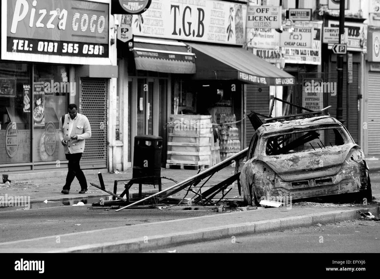 Riot Police Mark Duggan High Resolution Stock Photography and Images