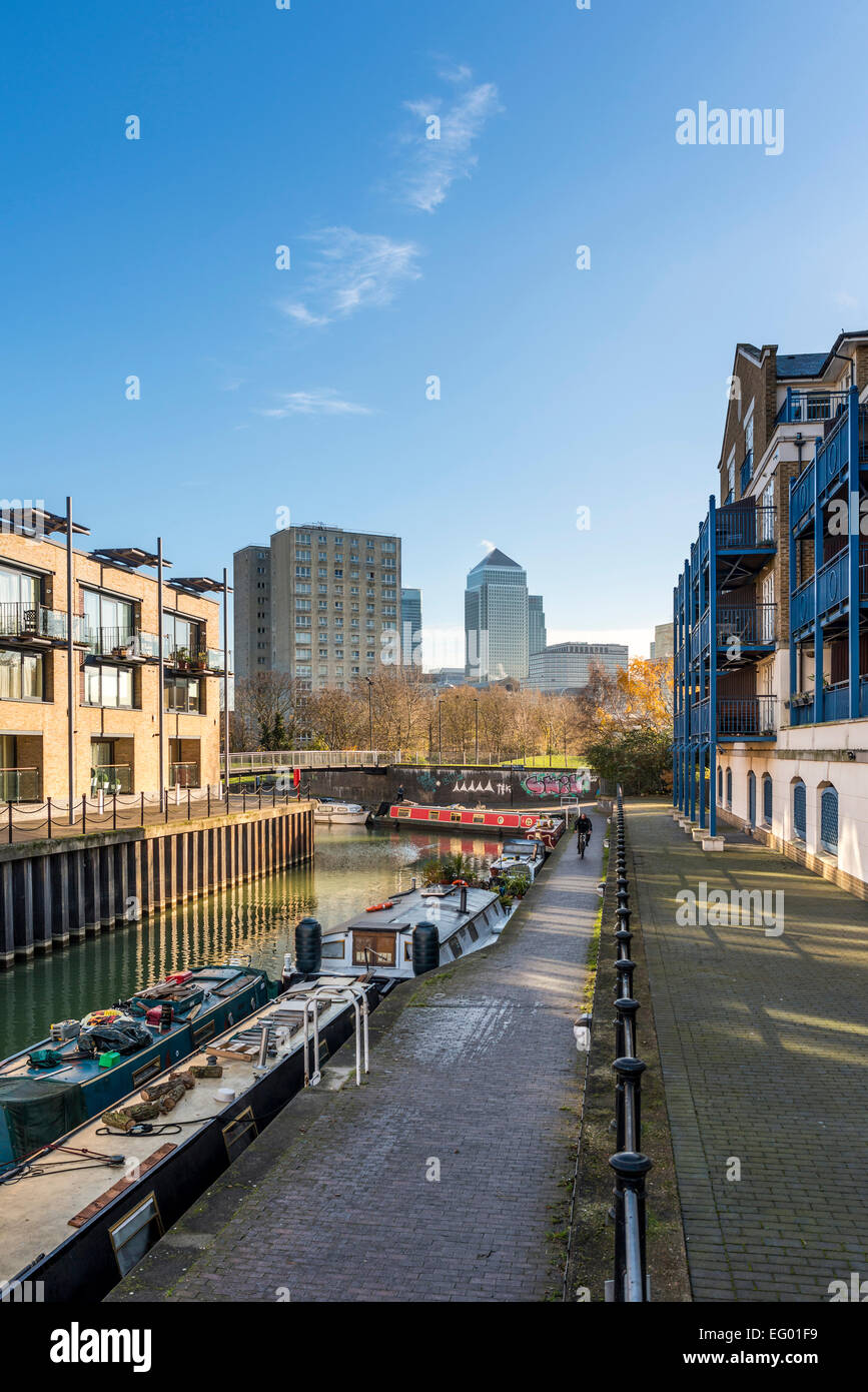 The Limehouse Basin in East London is a Docklands marina and residential housing development in the Borough of Tower Hamlets Stock Photo