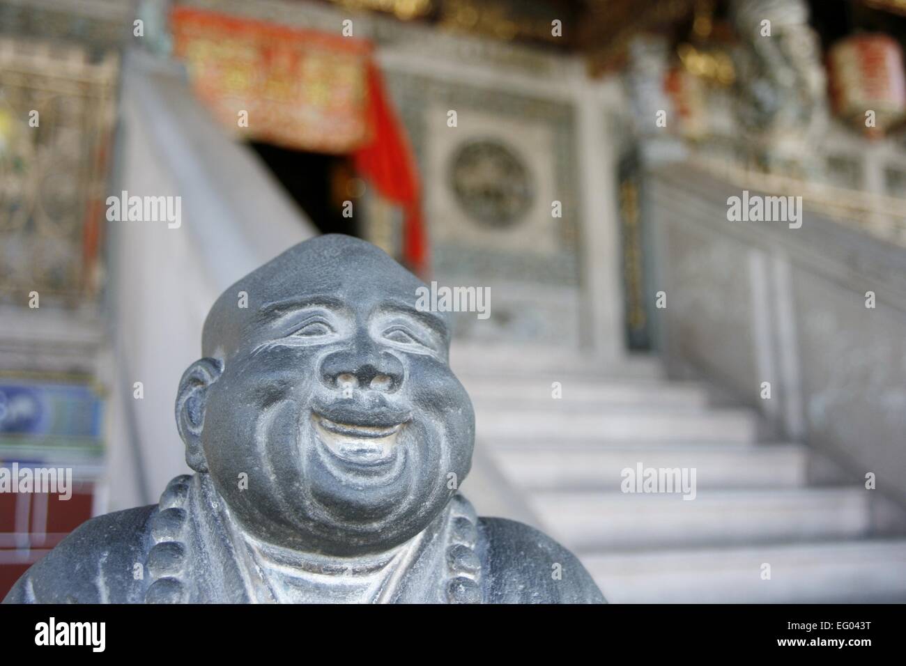 Laughing Buddha Statue Stock Photo Alamy