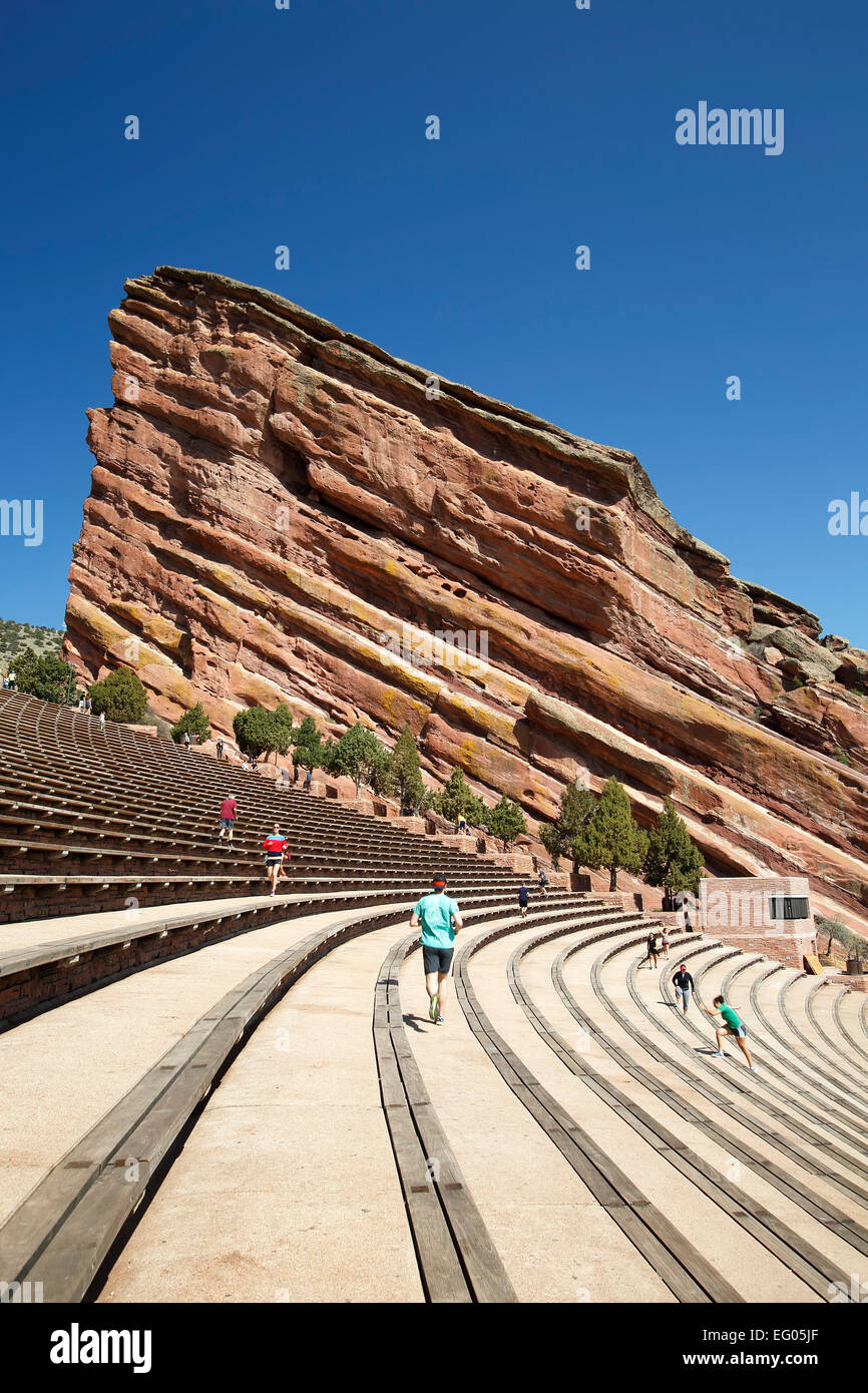 Red Rocks Amphitheatre with runners and walkers, Morrison, Colorado USA Stock Photo