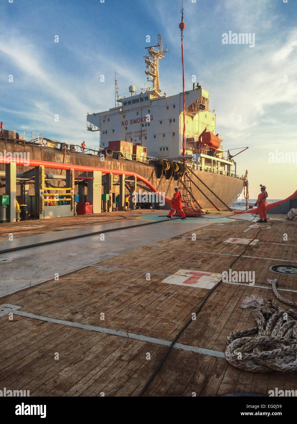 Oil tanker at sea hires stock photography and images Alamy