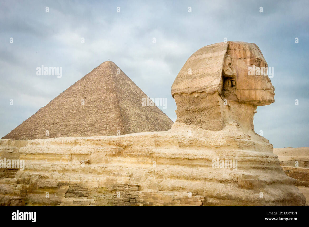 The Sphinx and Pyramid of Khufu in Giza, Cairo, Egypt Stock Photo - Alamy