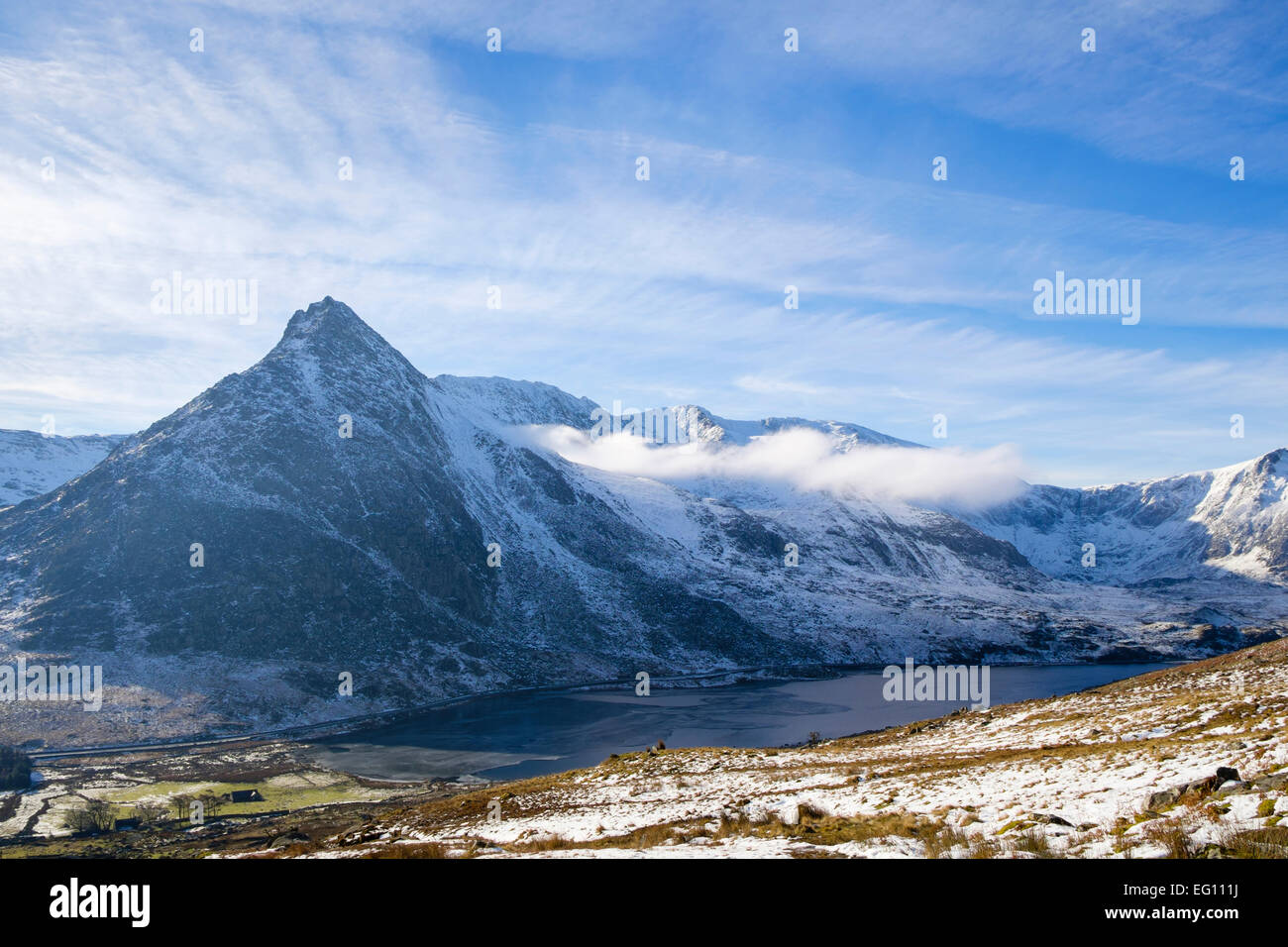 View across Llyn Ogwen lake in Ogwen Valley to Tryfan and Glyderau from
