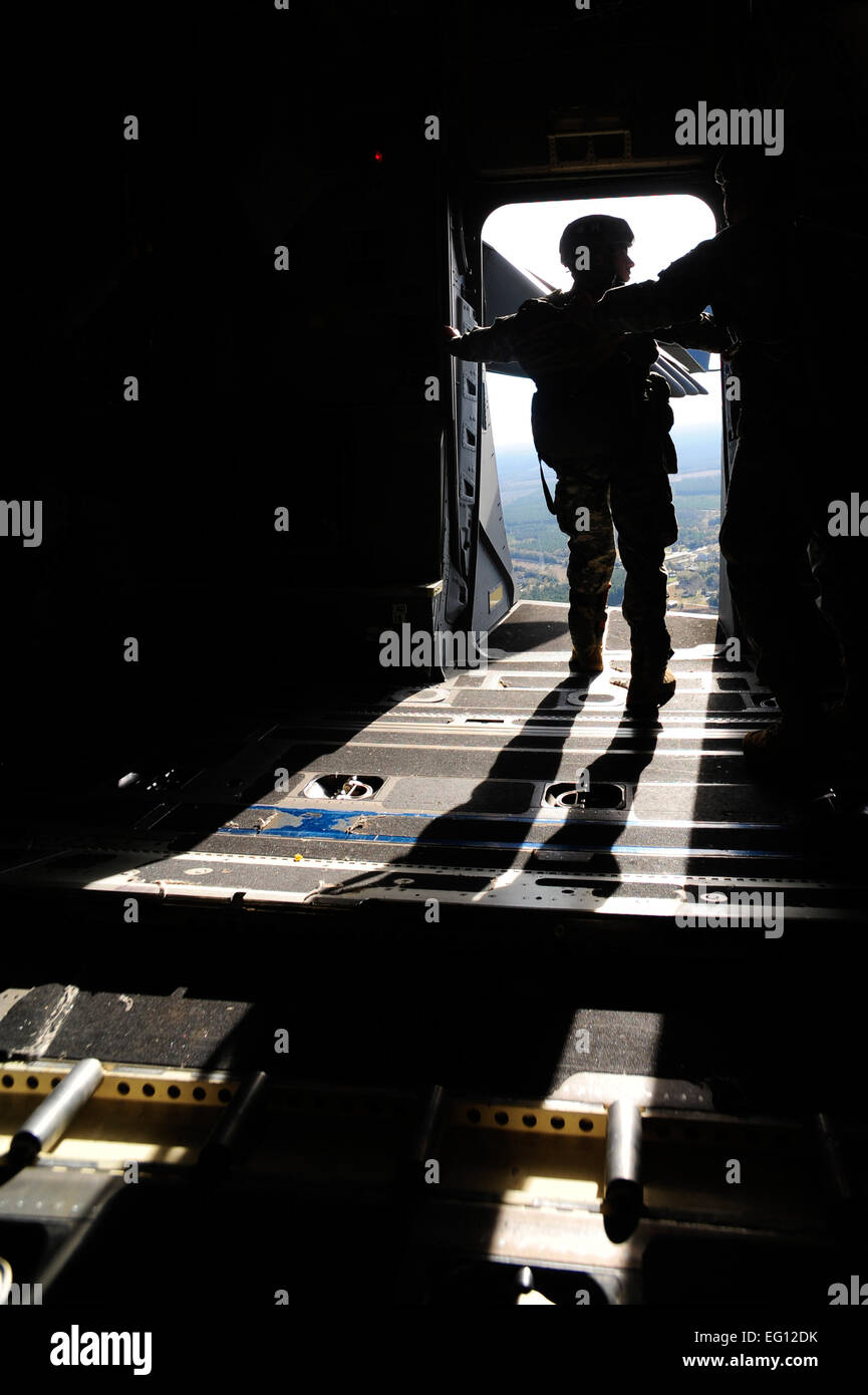 U.S. Soldier from the 2-319th Airborne Field Artillery, 82nd Airborne ...