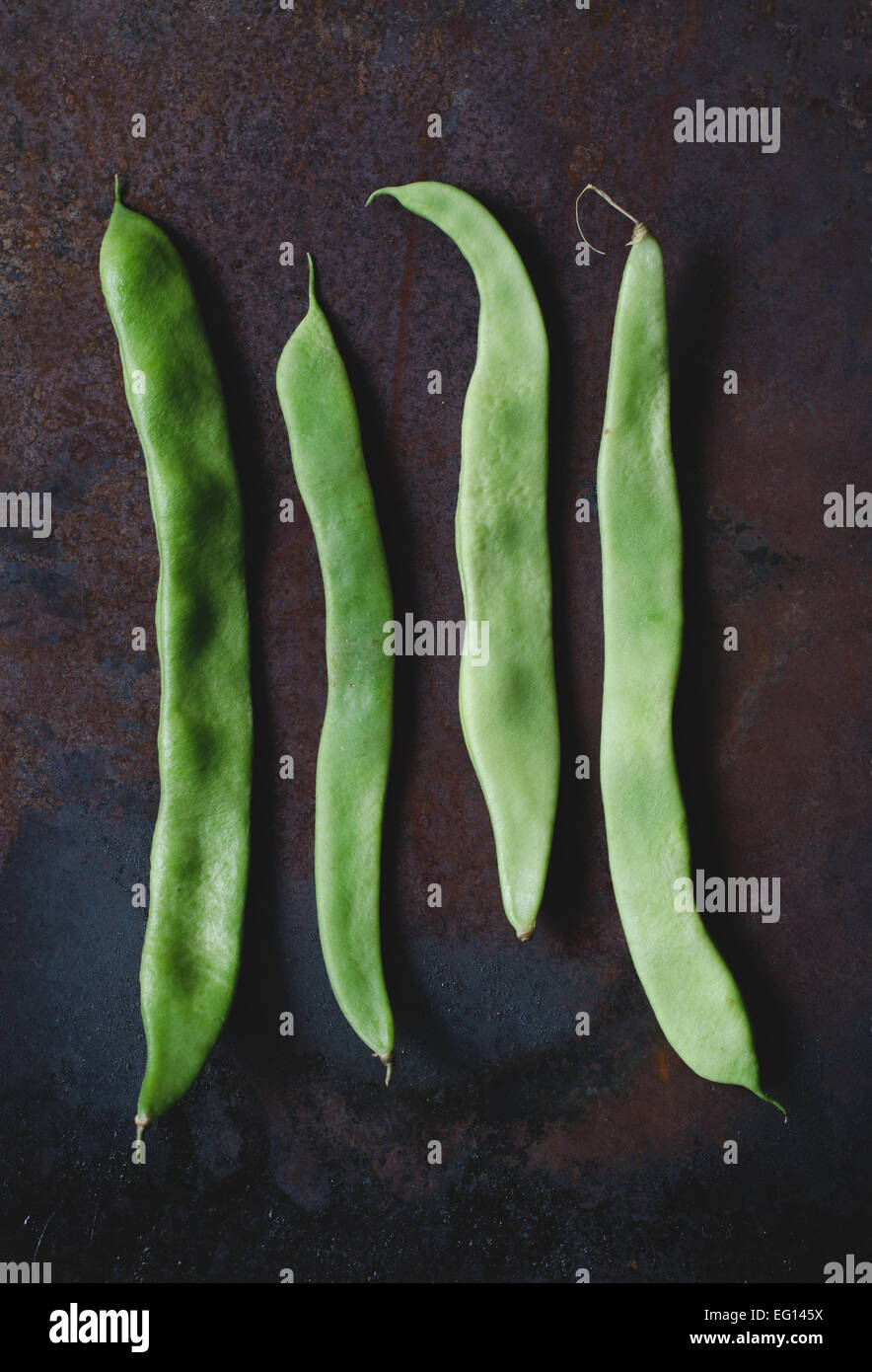 Flat Green Beans on a dark Background Stock Photo - Alamy