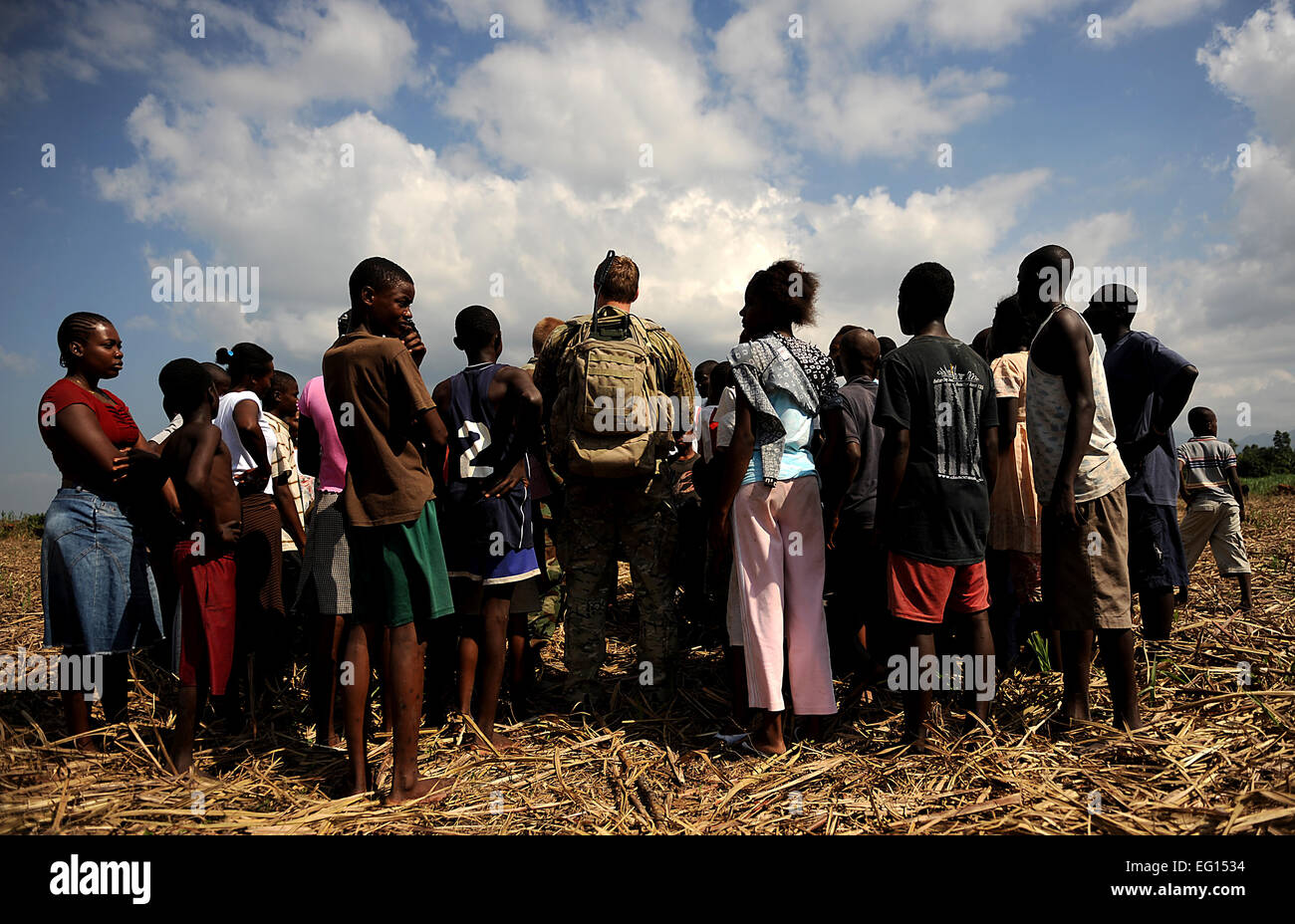 U.S. Air Force Combat Controllers and U.S. Army Pathfinders land in a