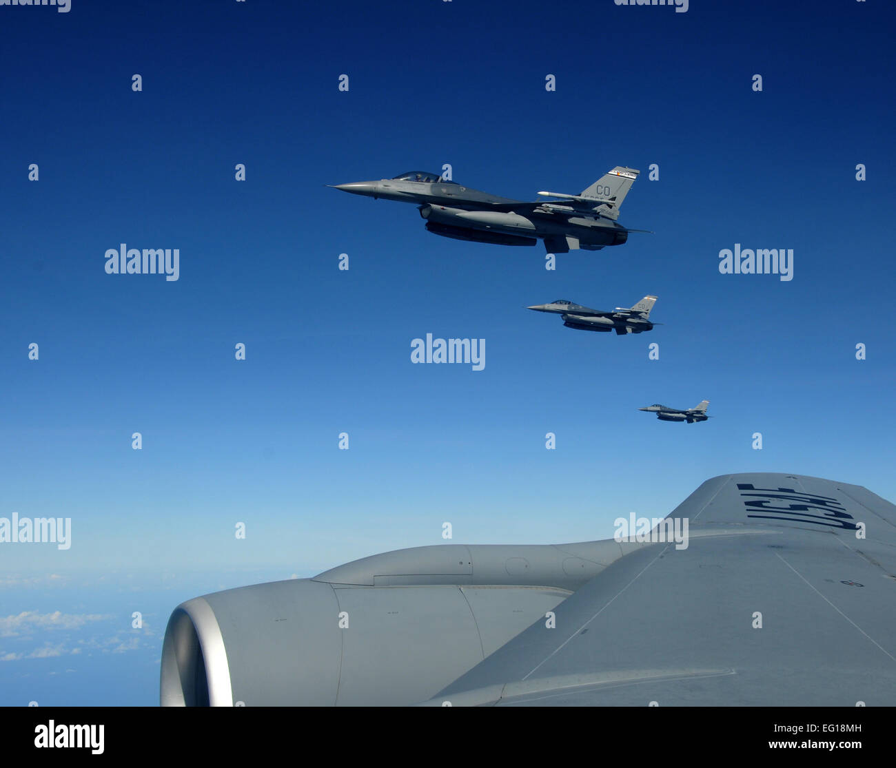 Three U.S. Air Force F-16 Fighting Falcons from the 140th Fighter Wing ...