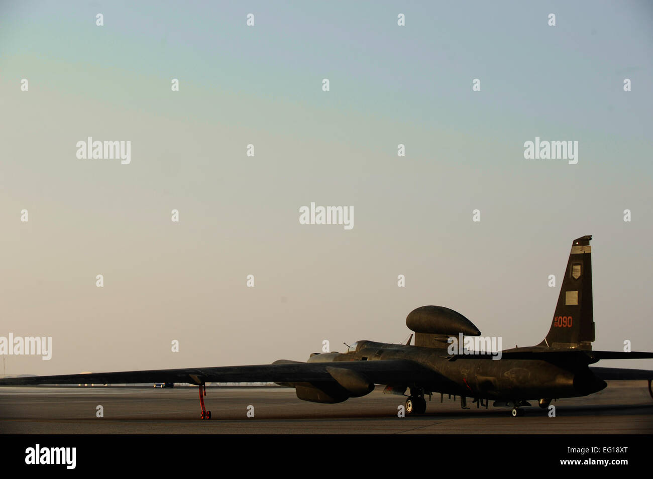 Usaf 2 A U.S. Air Force U-2 Dragon Lady aircraft prepares to take off from an ...
