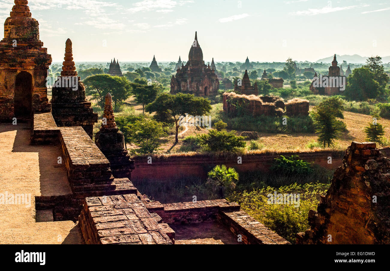 Tempio asia myanmar hi-res stock photography and images - Alamy