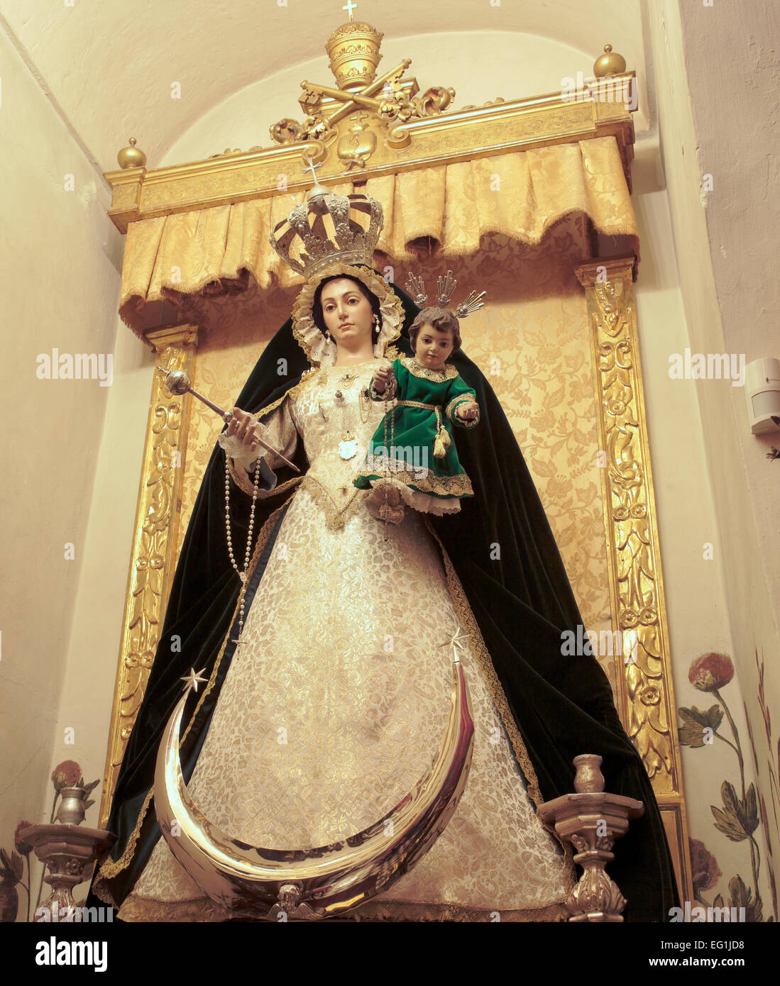 Statue of Holy Virgin, Interior of San Juan de Dios church (1759), Granada, Andalusia, Spain Stock Photo