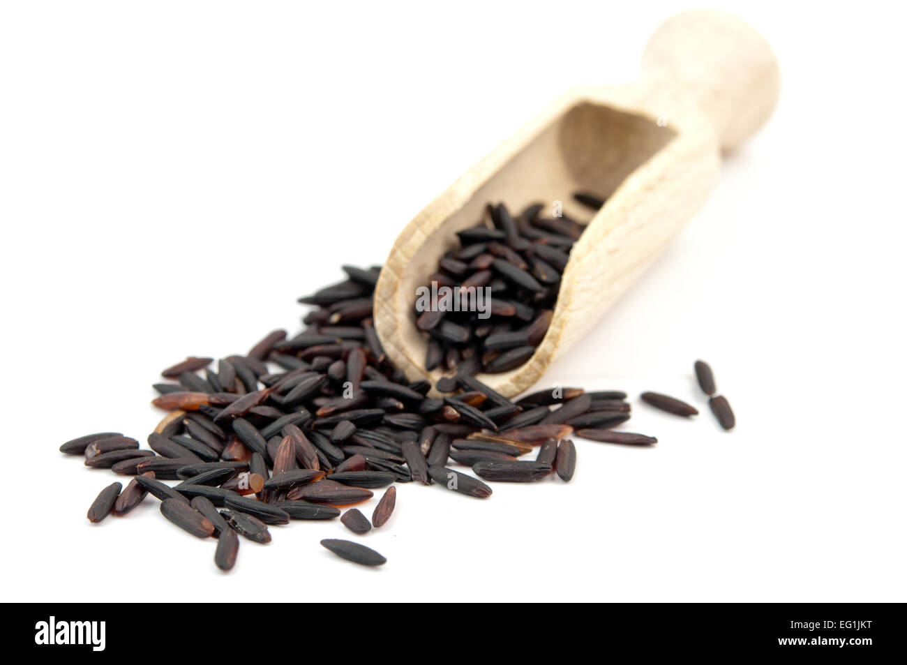 black rice isolated on white background Stock Photo - Alamy