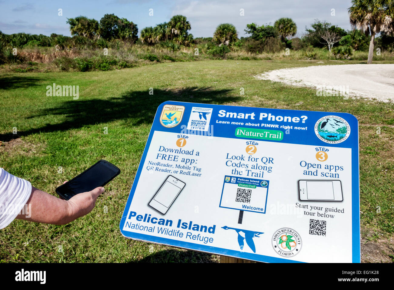 Sebastian Florida,North Hutchinson Orchid Island,Pelican Island National Wildlife Refuge,smartphone smartphones mobile cell smart phone phones texting Stock Photo